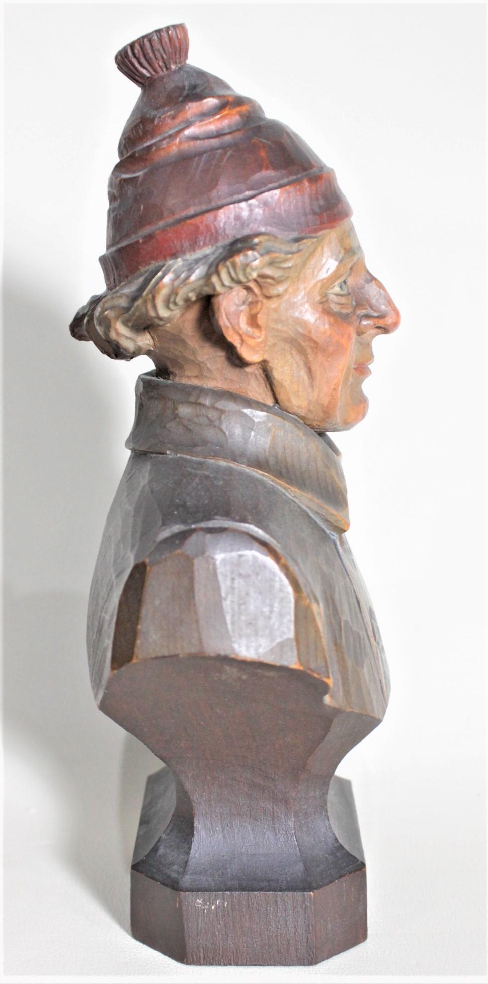 italien Sculpture artisanale vintage ANRI sculptée et peinte à la main « Habitant vieil » par Duquet en vente