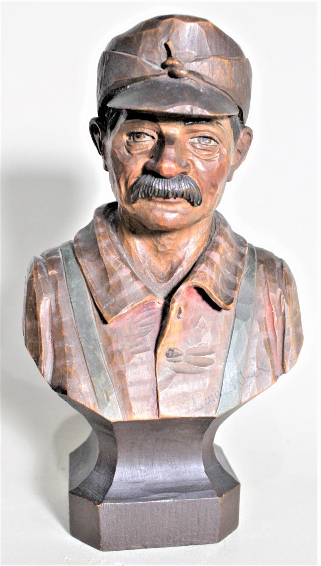 italien Sculpture artisanale ANRI sculptée et peinte à la main « The Lumberjack » par Duquet en vente