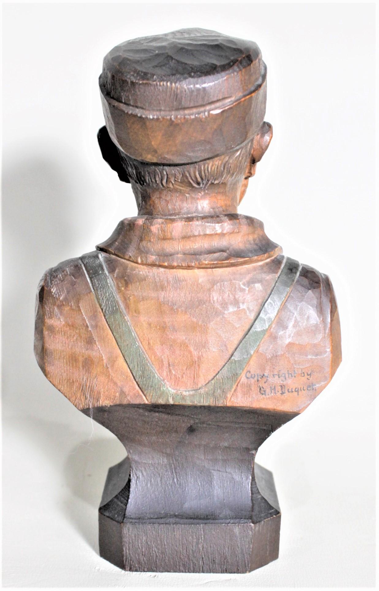 Sculpture artisanale ANRI sculptée et peinte à la main « The Lumberjack » par Duquet Bon état - En vente à Hamilton, Ontario
