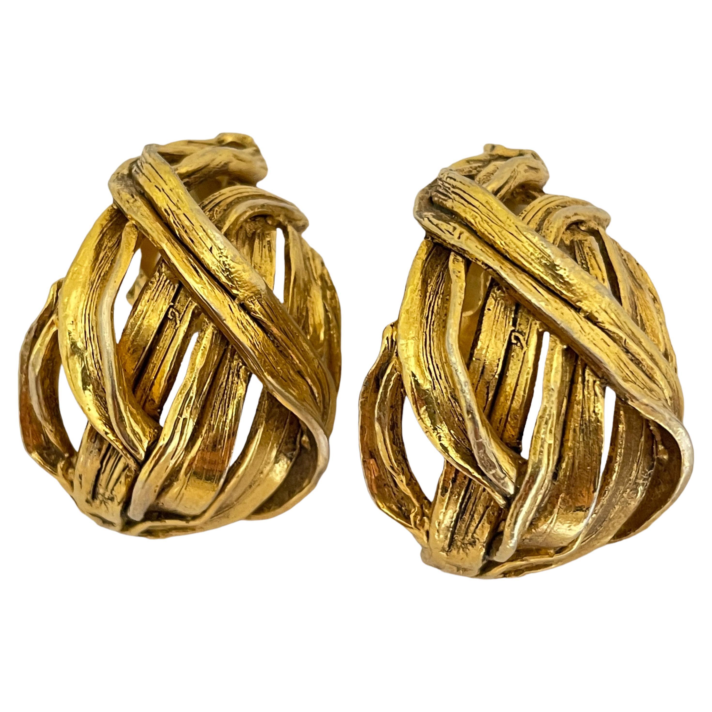 Vintage ANTIGONA Paris gold designer runway clip on earrings  For Sale