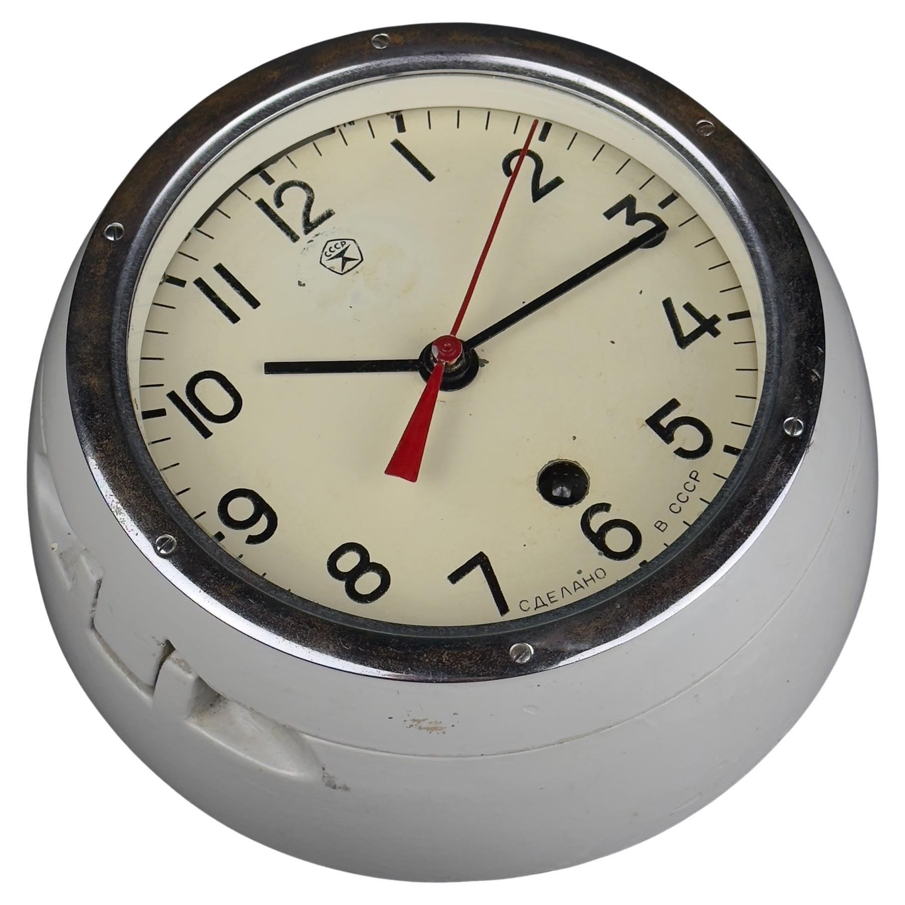 Vintage Antimagnetische U-Boot-Marine Wanduhr Typ 5-2 CHM, UdSSR 1980s