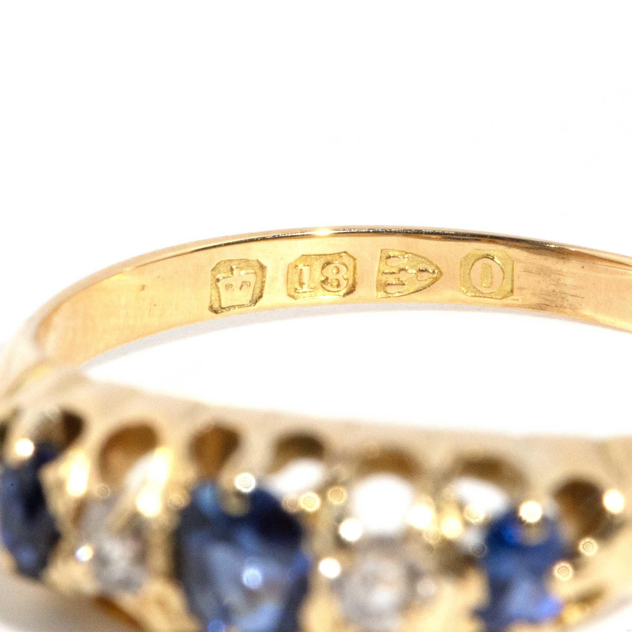 Vintage Antique 1897 Sapphire & Diamond London Bridge Ring 18 Carat Gold For Sale 4