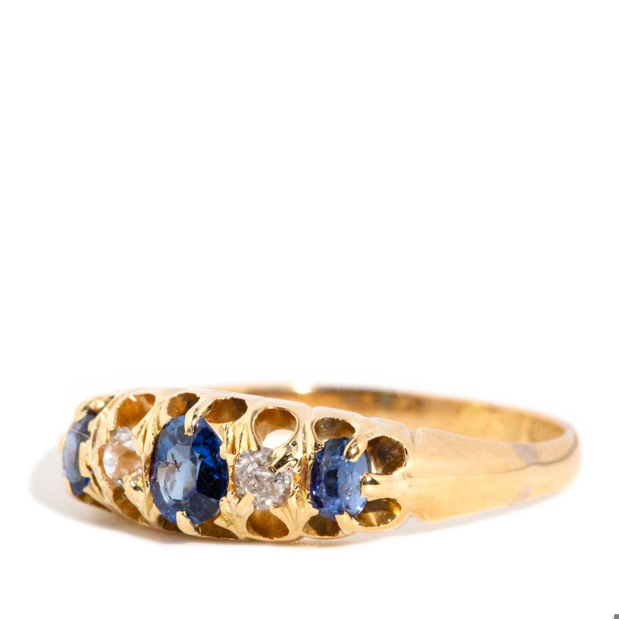 Victorian Vintage Antique 1897 Sapphire & Diamond London Bridge Ring 18 Carat Gold For Sale