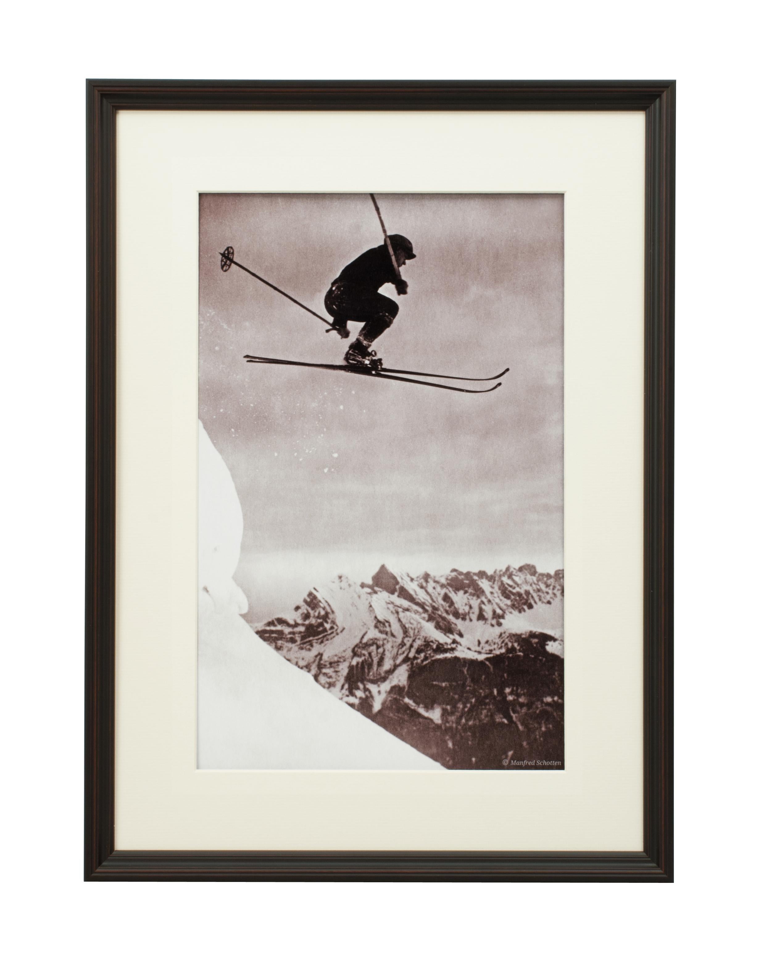 Photographie de ski alpin ancienne vintage, Der Sprung en vente 3