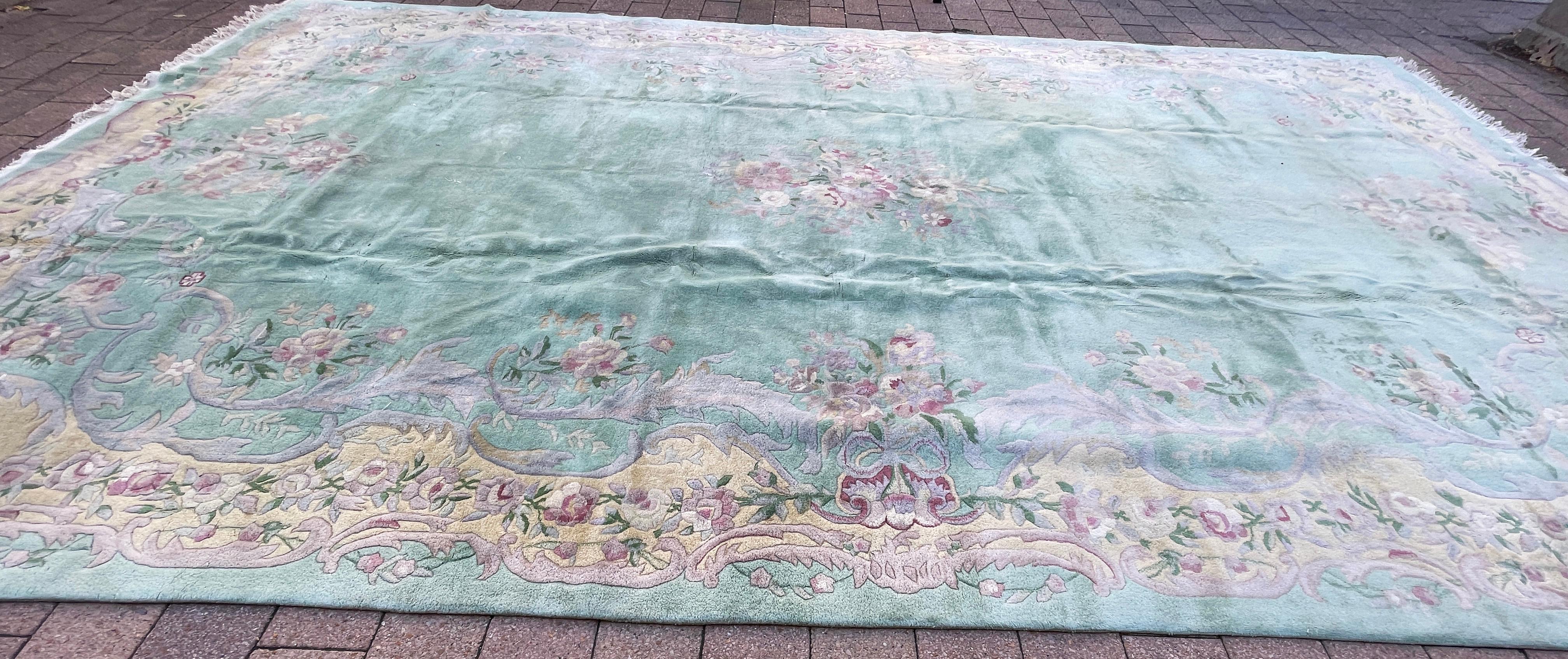 Vintage/Antique Art Deco Chinese Oriental Carpet, Over Size  For Sale 2