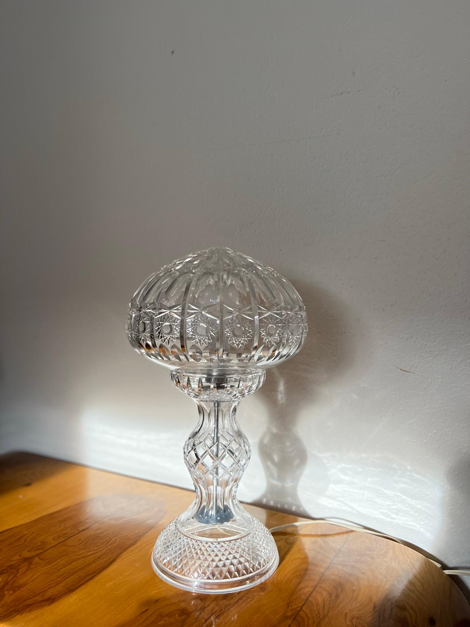 Mid-20th Century Vintage Antique Art Deco Hand Cut Mushroom Crystal Table Lamp For Sale