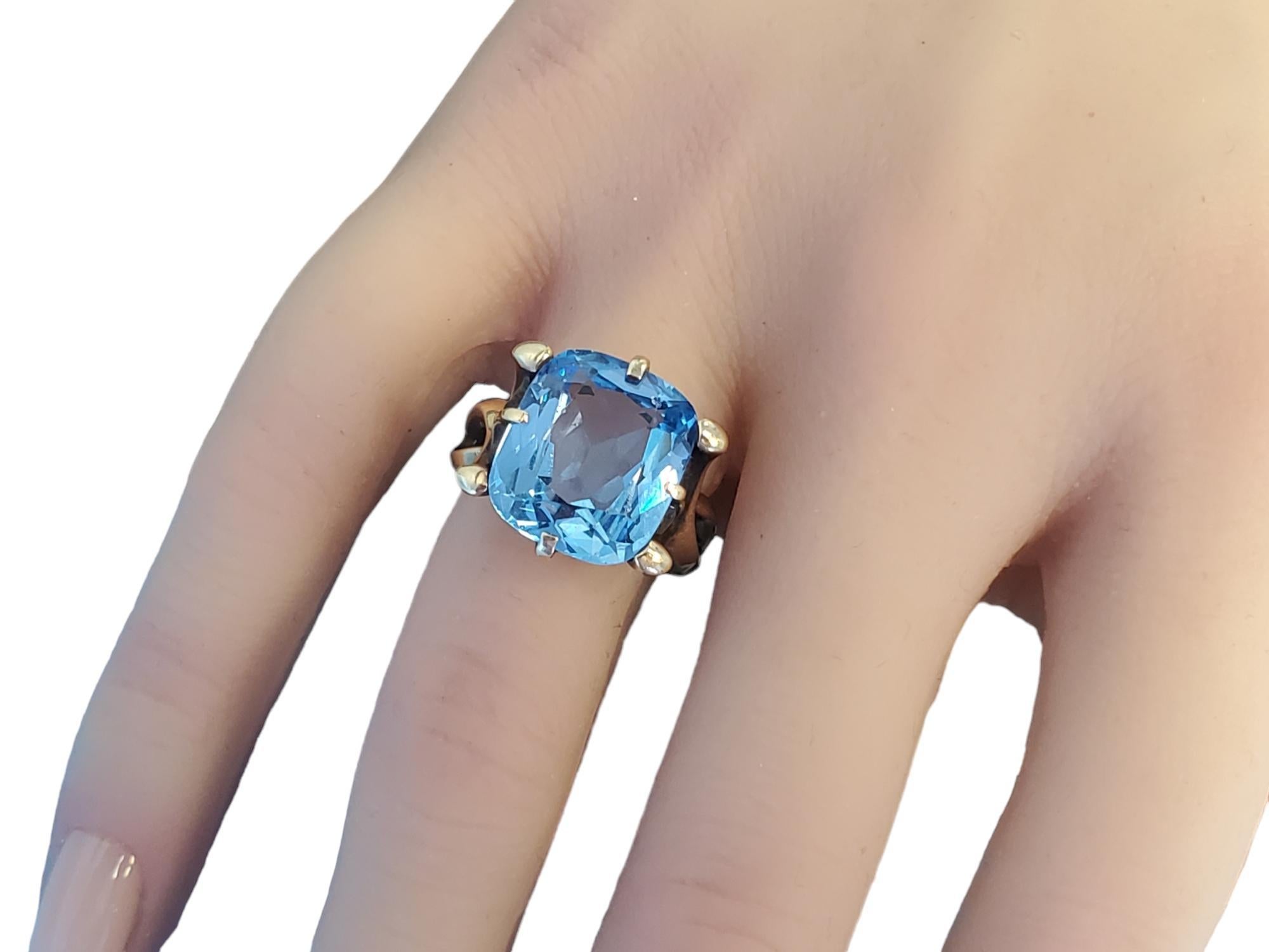 Vintage Antique Blue Cushion Gem Center Stone 10k Yellow Gold Ring For Sale 4