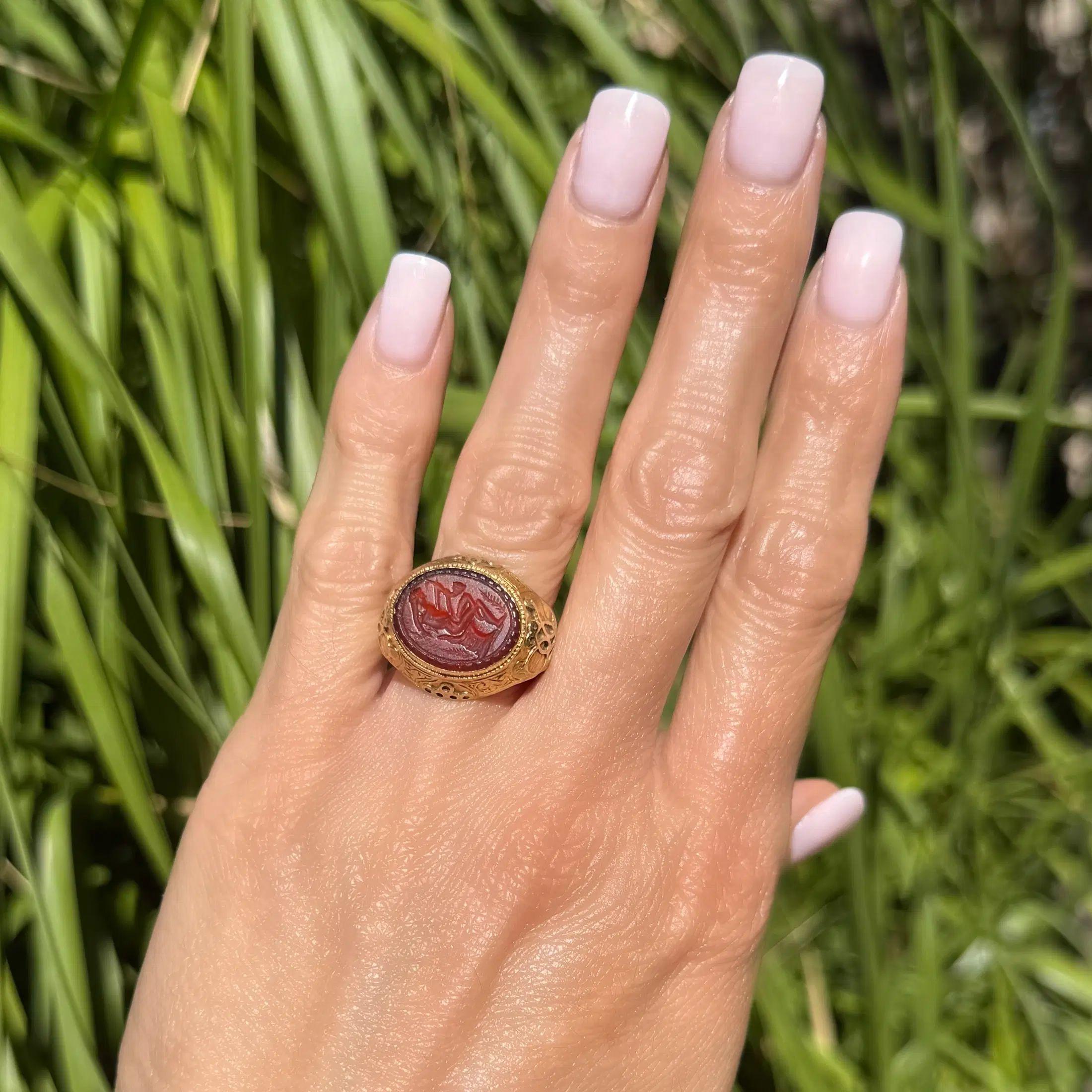 Victorian Vintage Antique Carnelian Intaglio Engraved Gold Ring For Sale