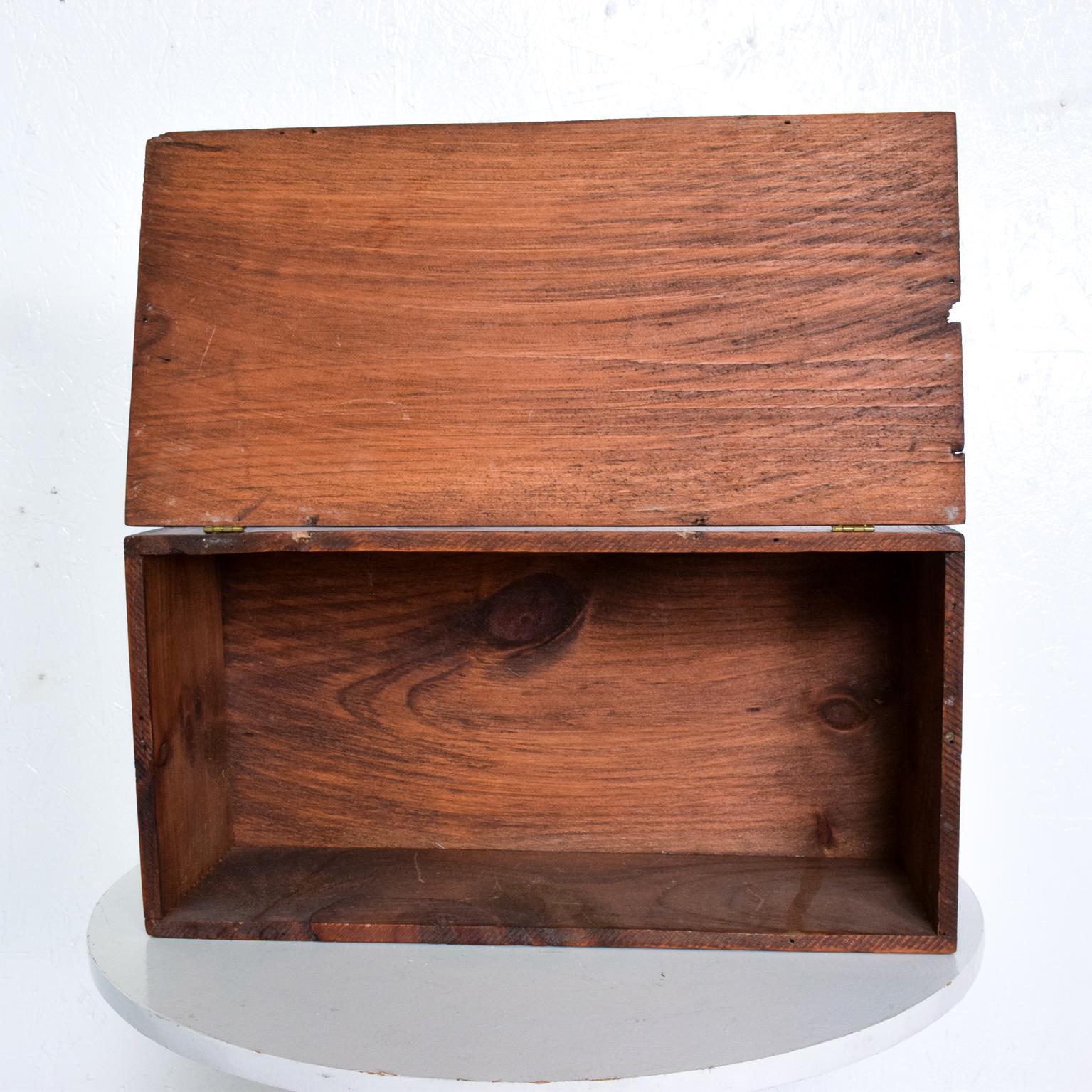 Modern Vintage Antique Decorative Wood Box Splice Lap Joints