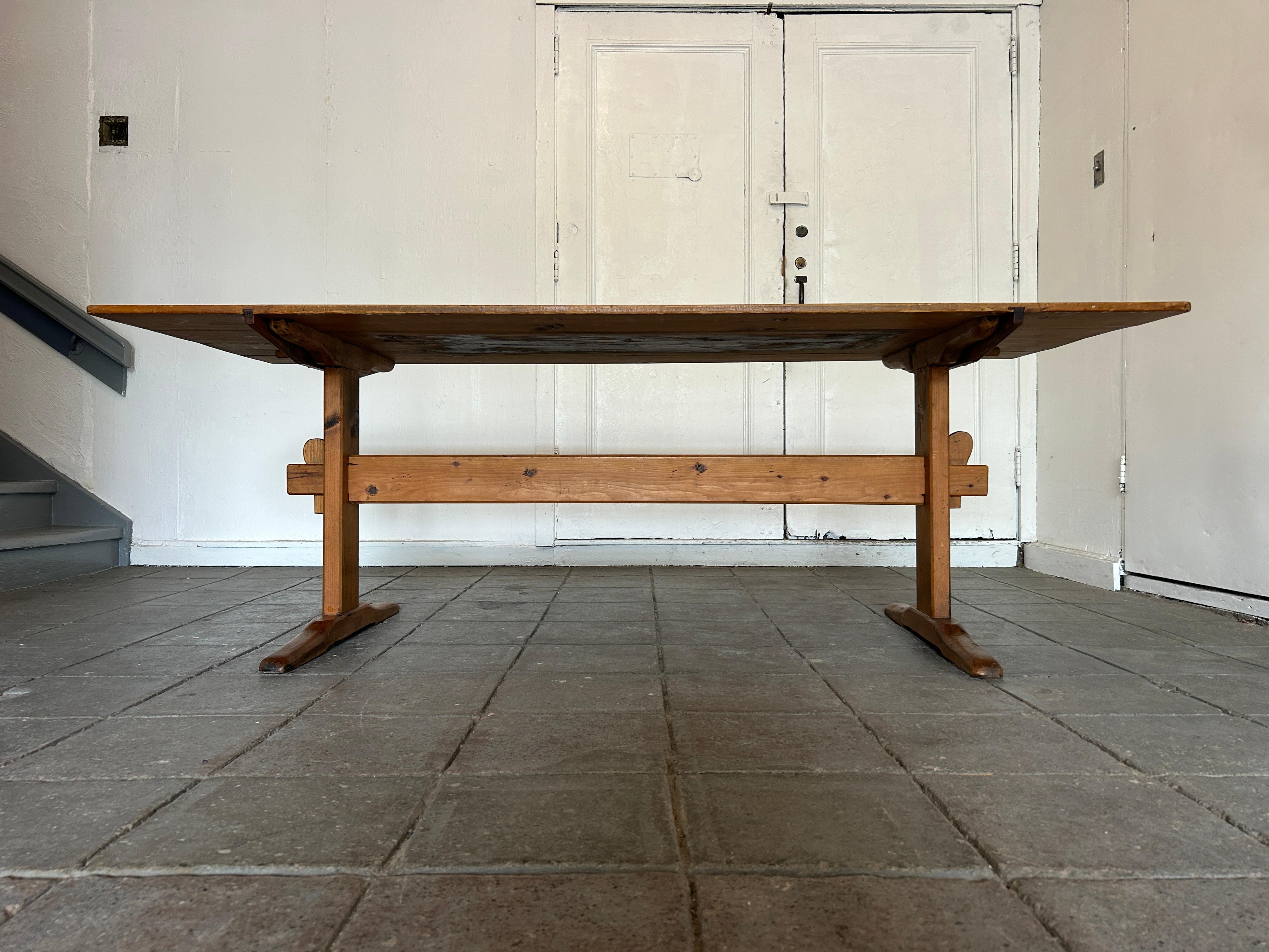 Vintage Antique Early American Rustic Solid Pine Farm Trestle Base Dining Table 2