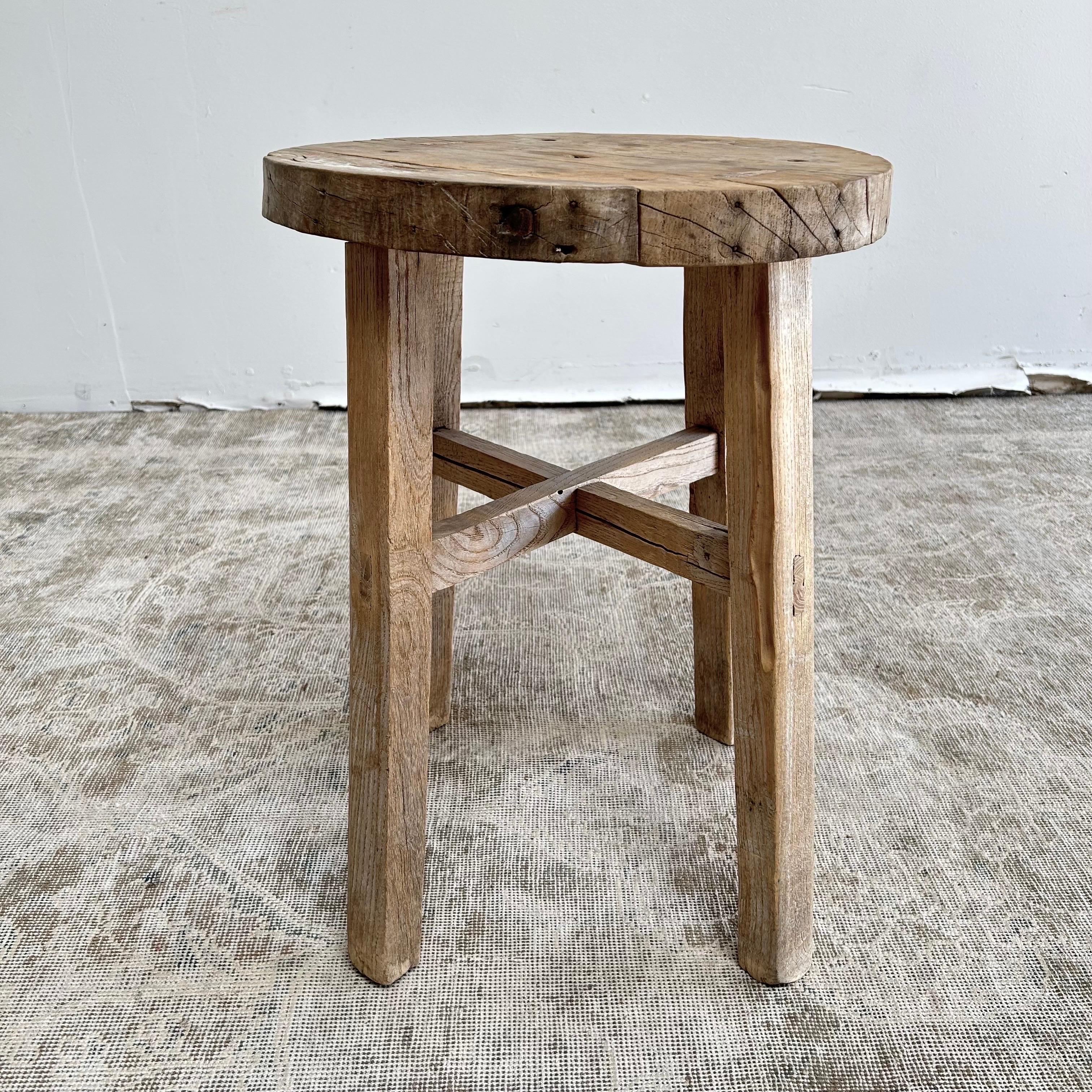 Orme Table d'appoint vintage en bois d'orme antique en vente