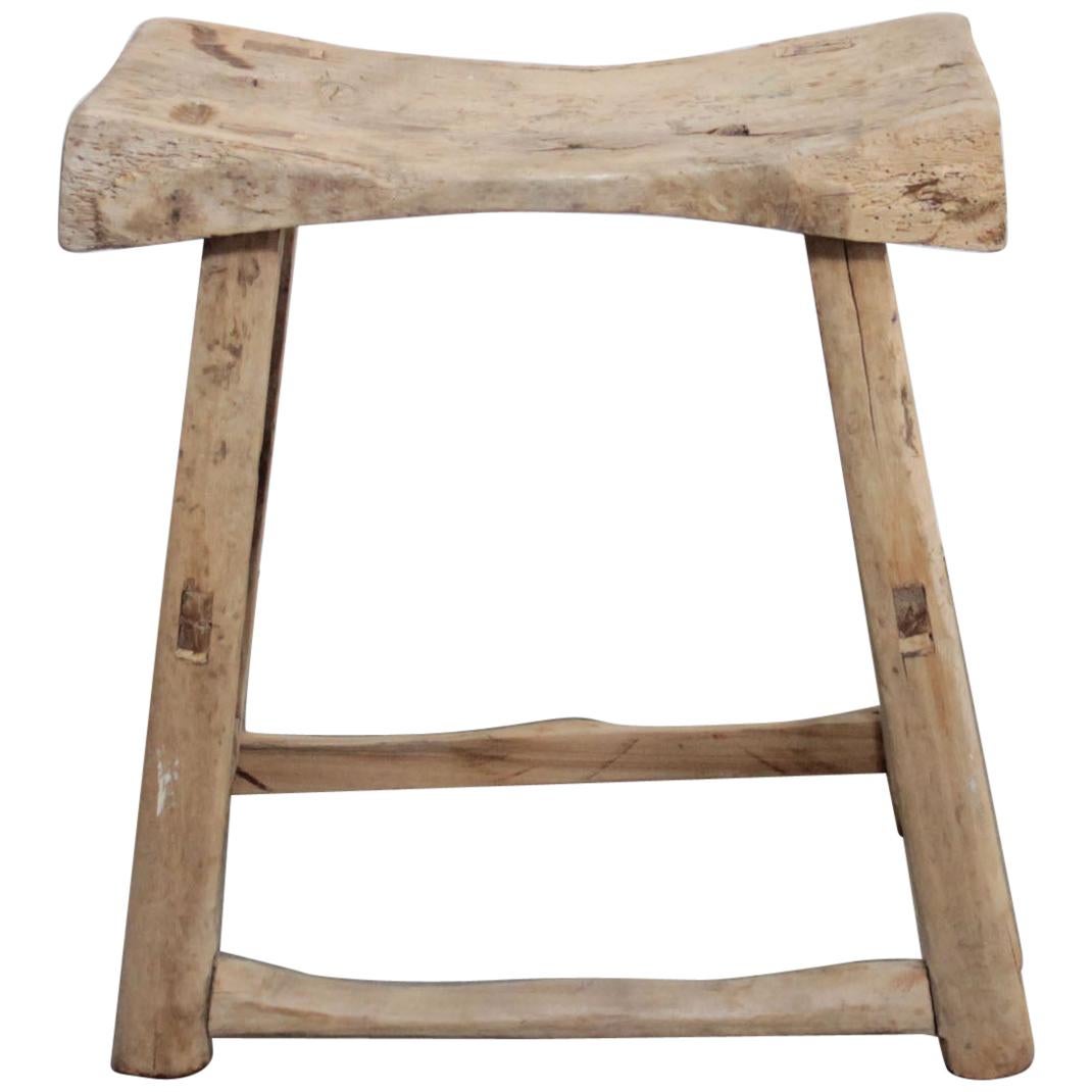 Tabouret ancien en bois d'orme vintage