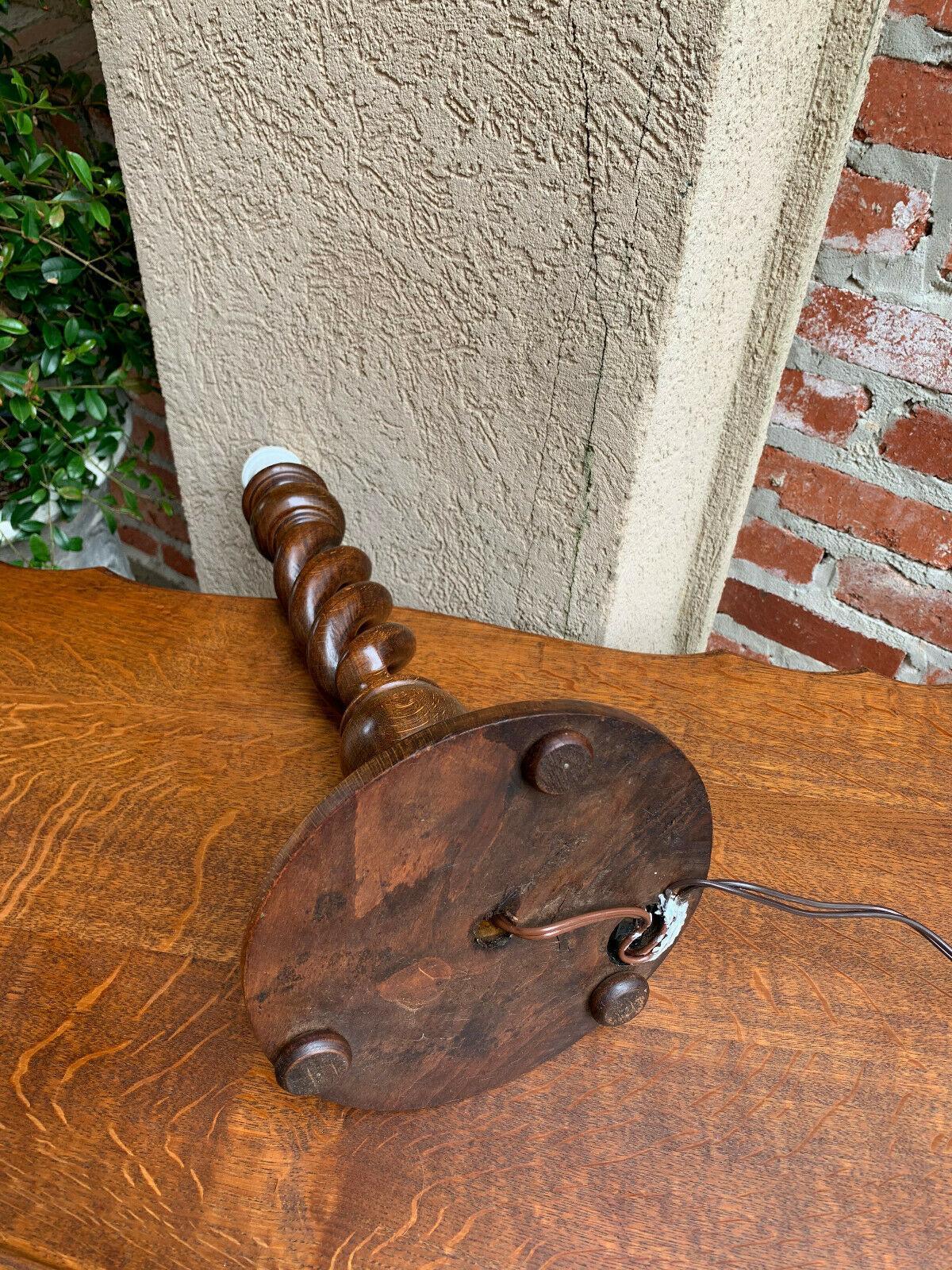 Vintage Antique English Carved Wood Open Barley Twist Desk Table Lamp Light 3