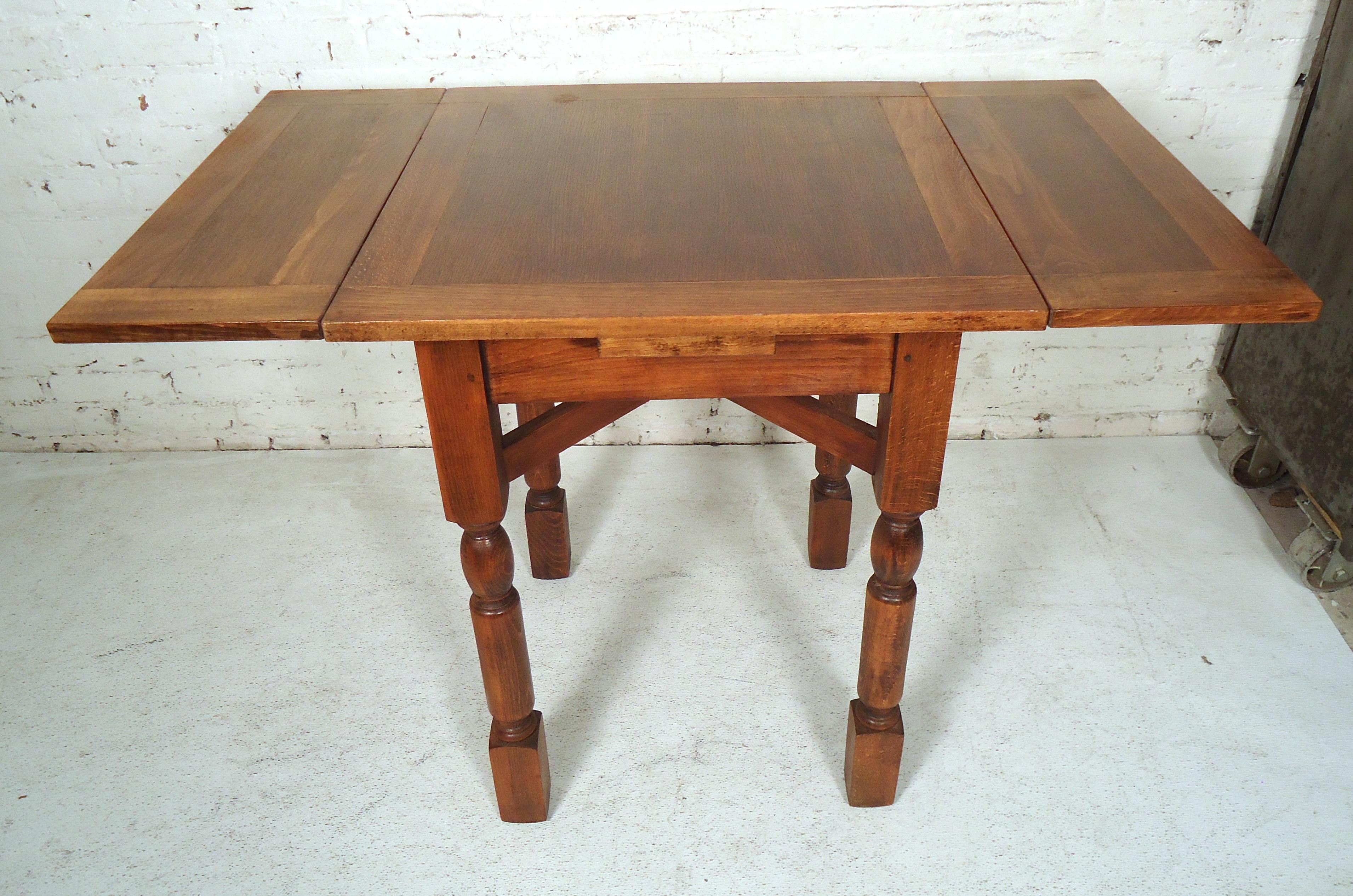 Vintage Antique Extendable Dining Table 1