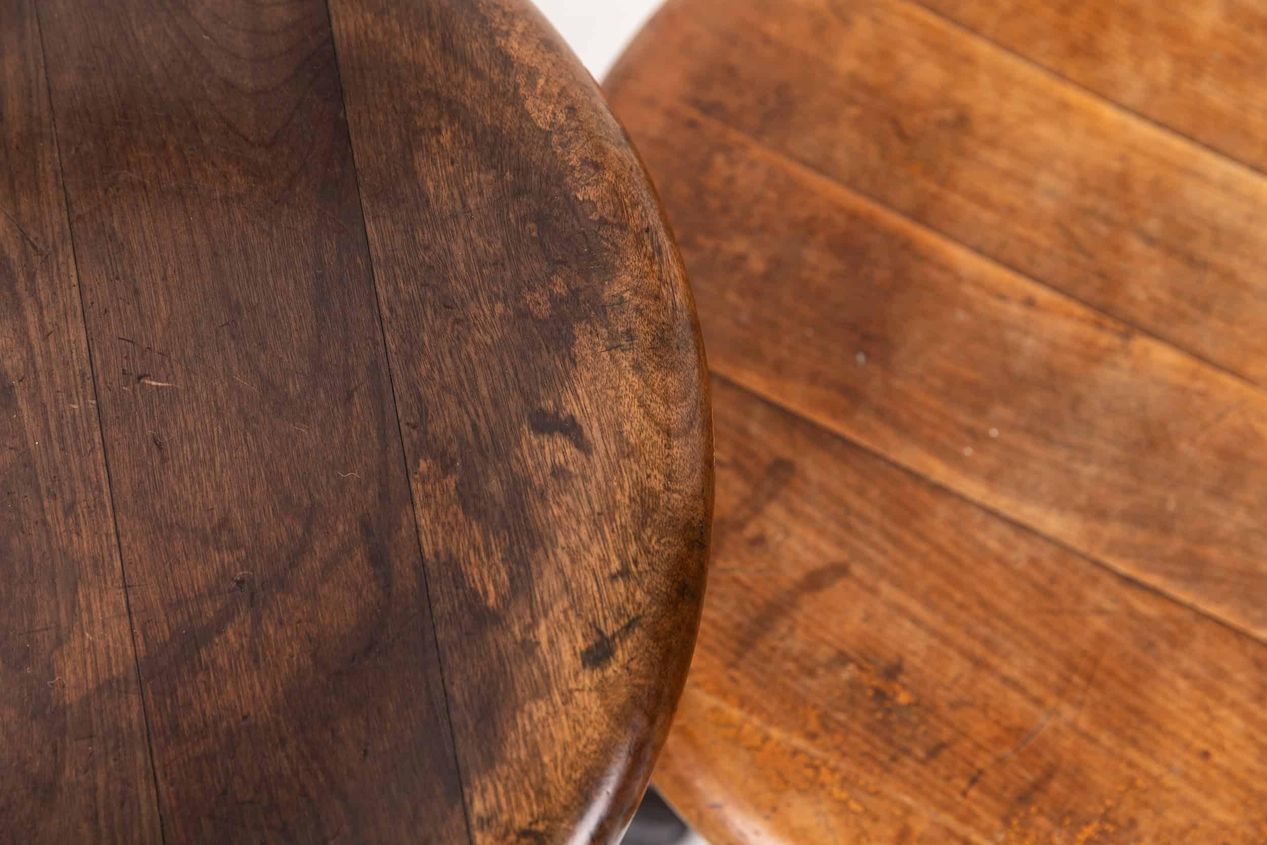 Original examples of the iconic spring-back Singer sewing stools. c.1930

Scarcely found in sets; produced by Singer as a way of making their factory stools more ergonomic and comfortable for workers. In original condition with hardwood seat top and