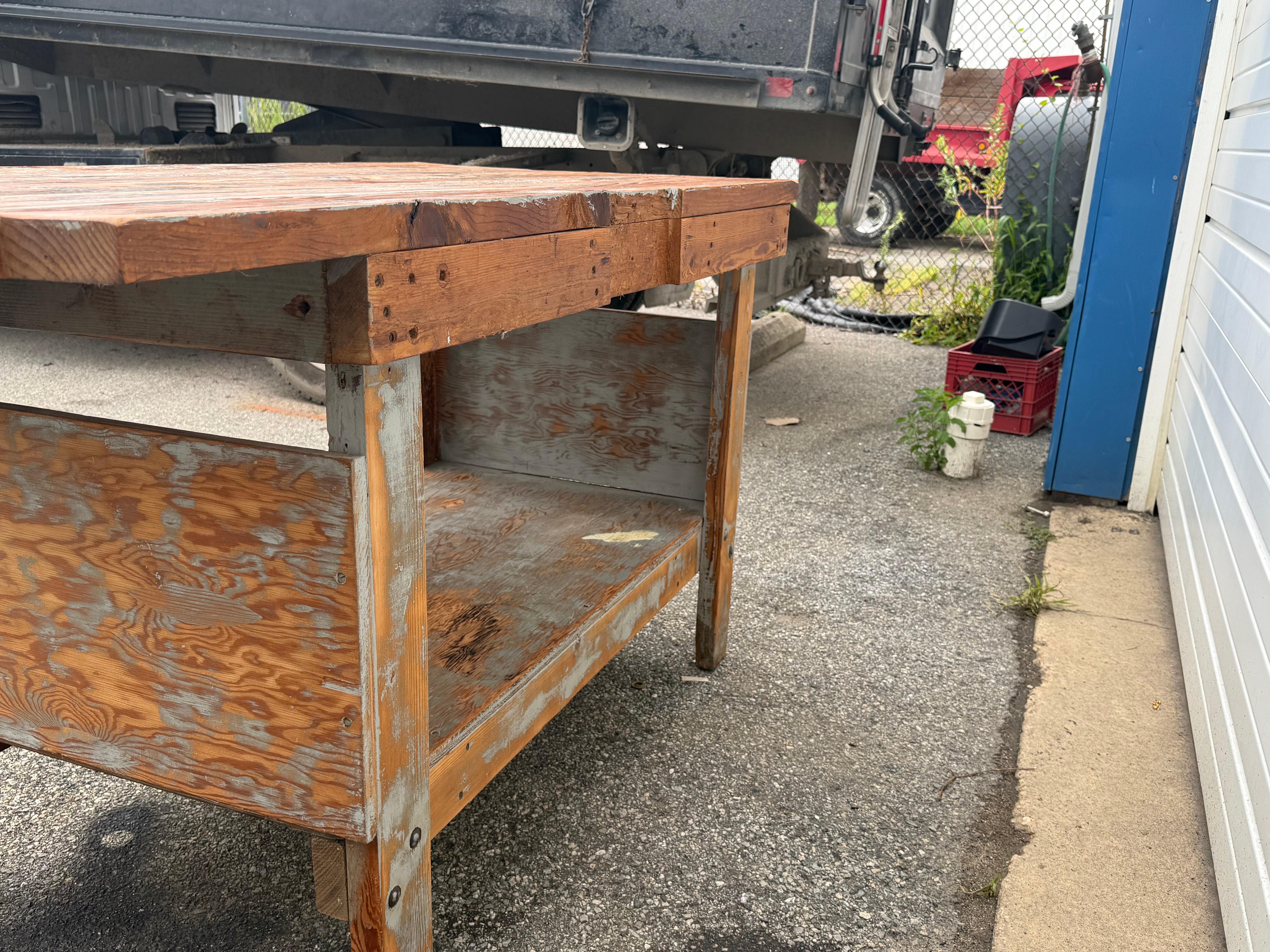 Vintage/Antique Mesa de cocina industrial primitiva, Circa 1940s en venta 5