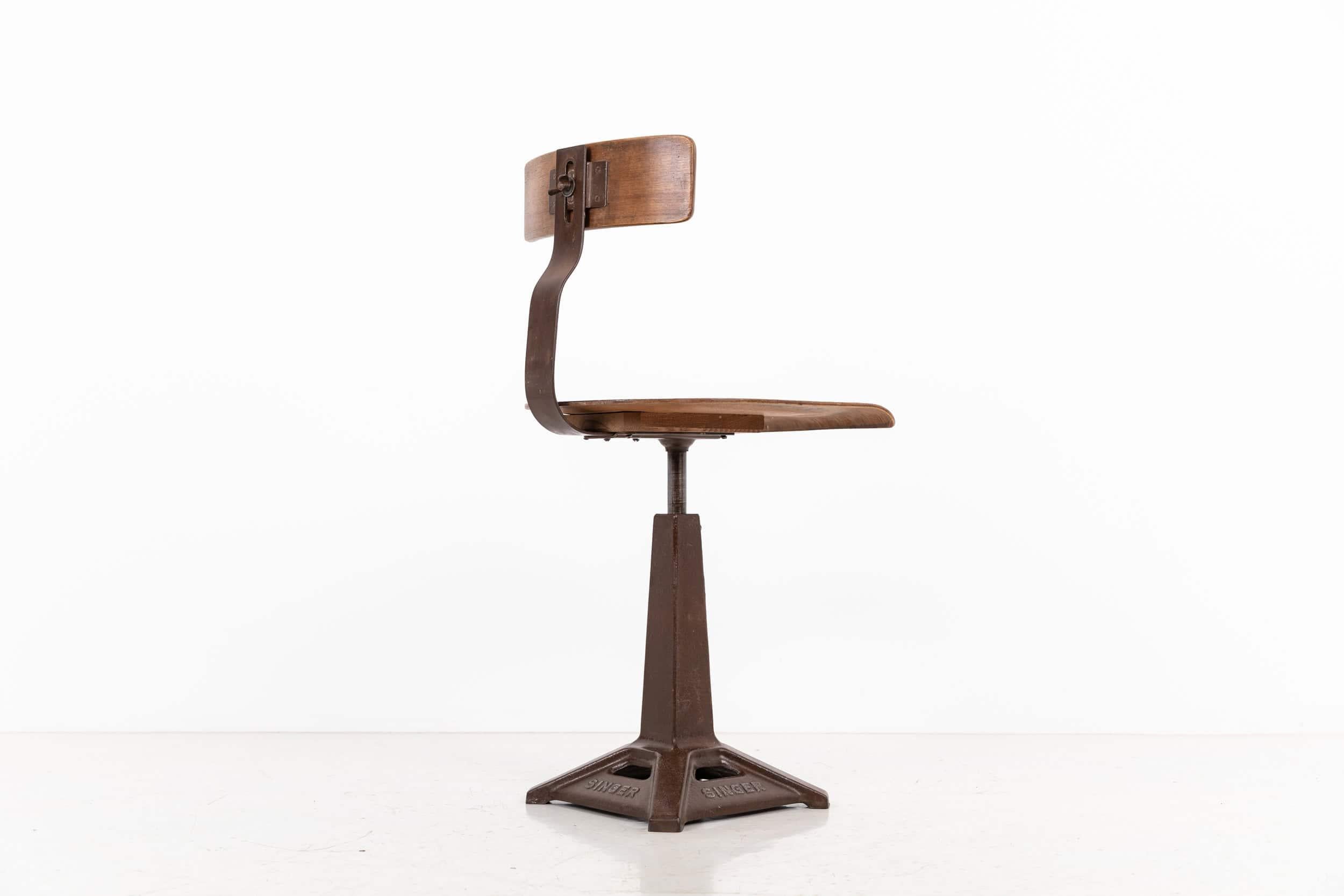 Iron Vintage Antique Industrial Singer Factory Machinists Swivel Chair, c.1930