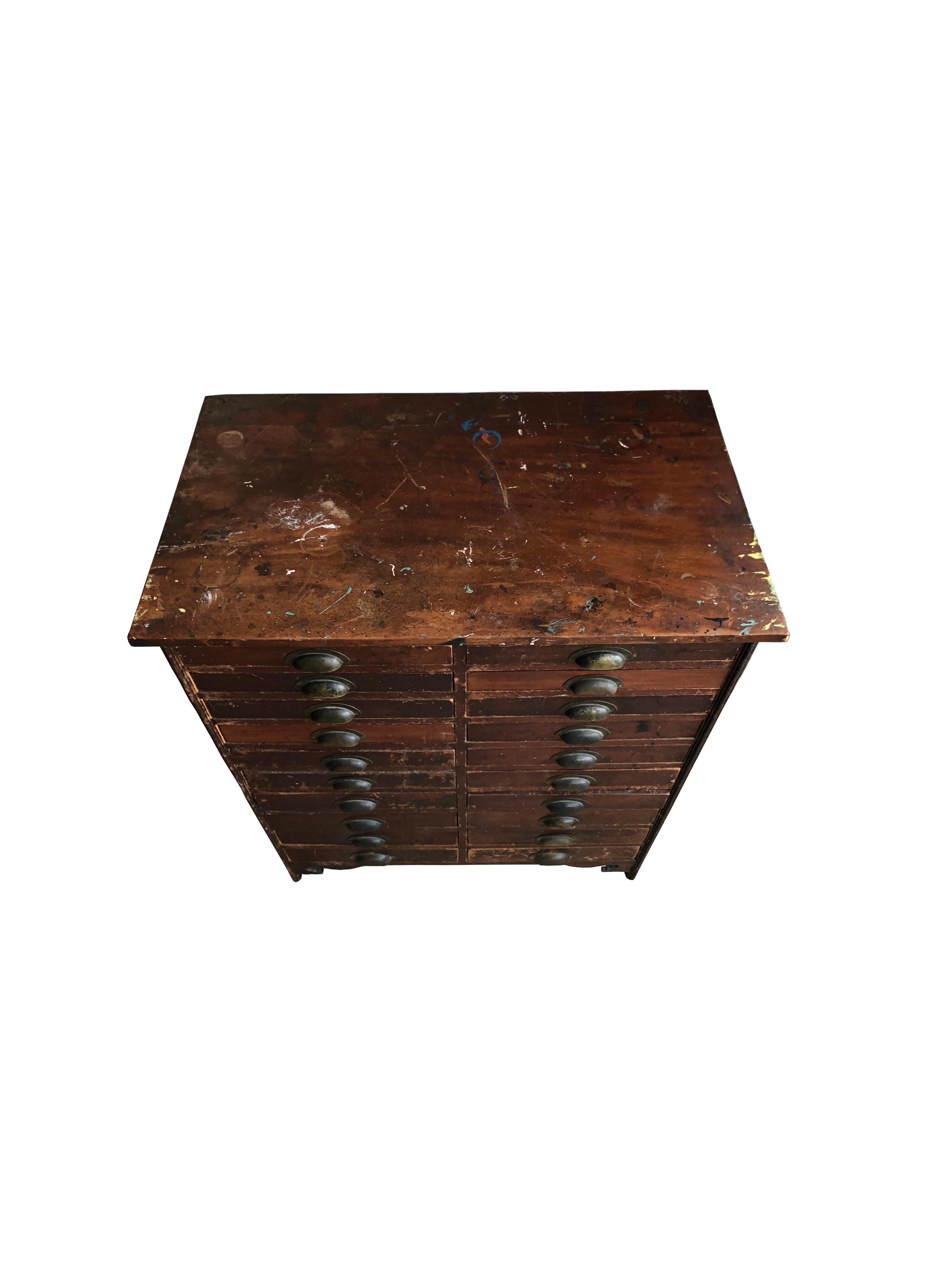 Vintage Antiguo Taller Industrial de Relojería Mercería Cajonera en Bueno estado para la venta en Sale, GB