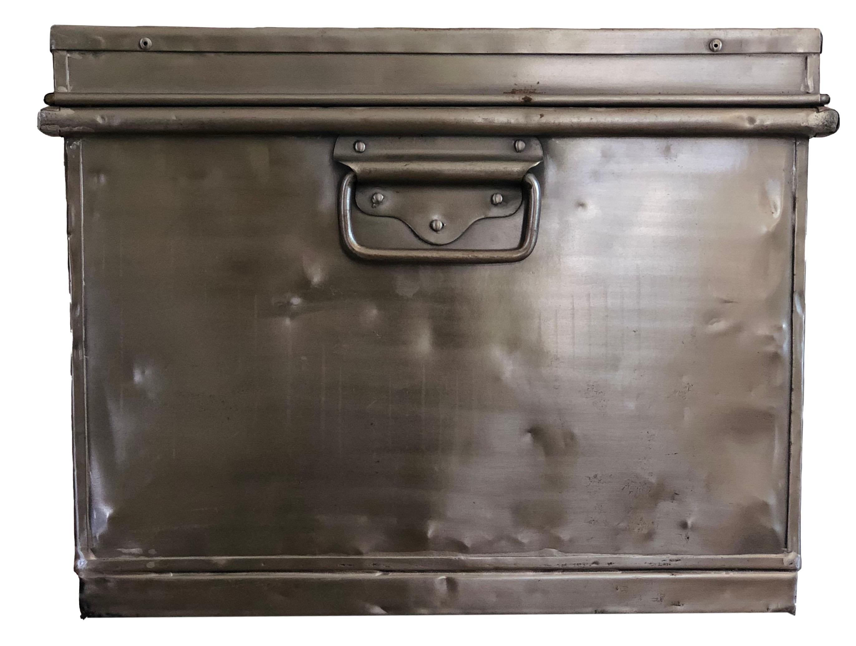 Vintage Antique Metal Trunk with Brass Hardware and Plaque In Good Condition In Wichita, KS