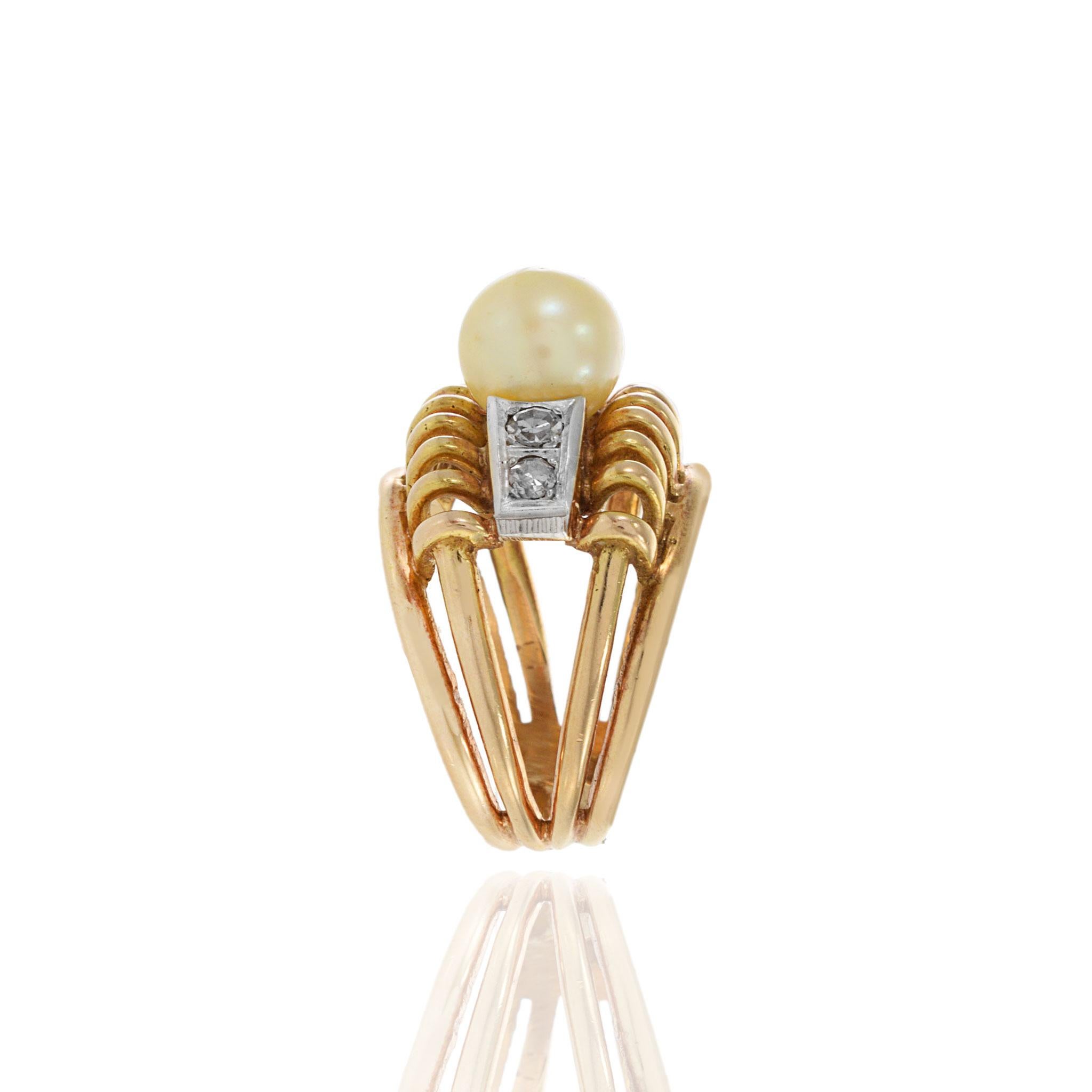 Vintage Antique Victorian Era 18KT Yellow Gold And Platinum Pearl Diamond Ring 3