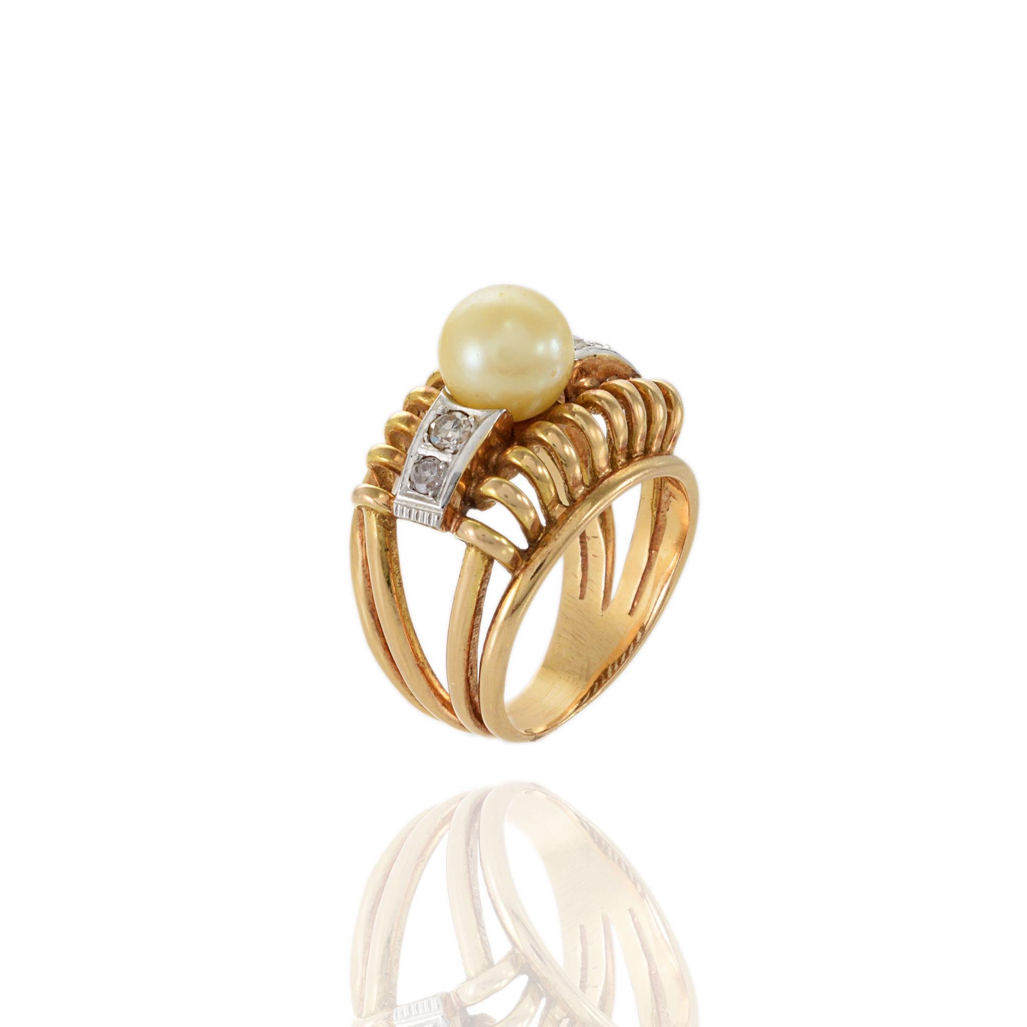 Vintage Antique Victorian Era 18KT Yellow Gold And Platinum Pearl Diamond Ring 4