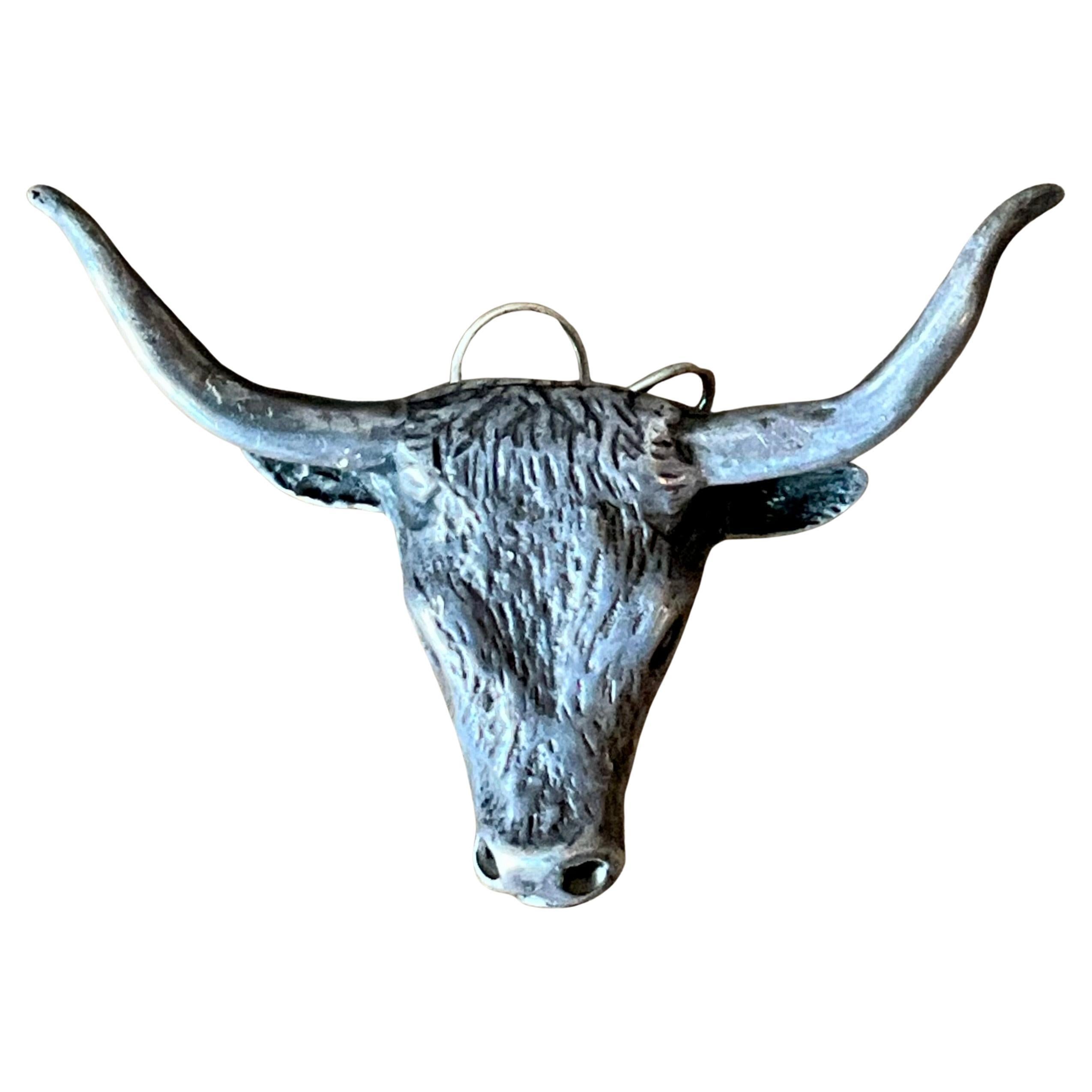 Ciondolo a forma di testa di cervo in argento anticato vintage in vendita