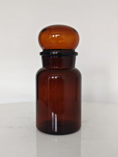 Vintage Apothecary jar in amber glass, Belgium 1950s