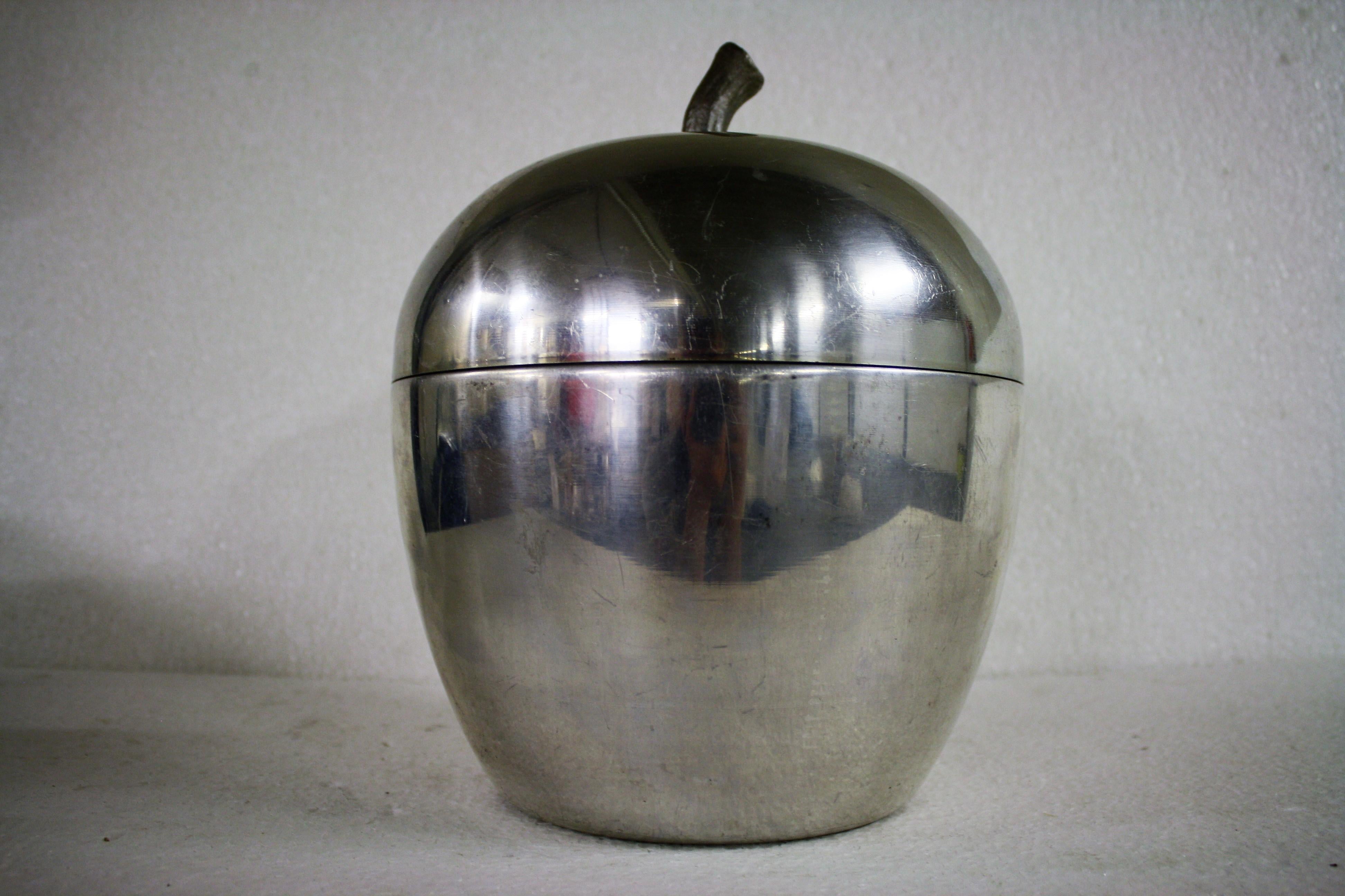 Hollywood Regency Vintage Apple Ice Bucket Made in Italy, 1970s