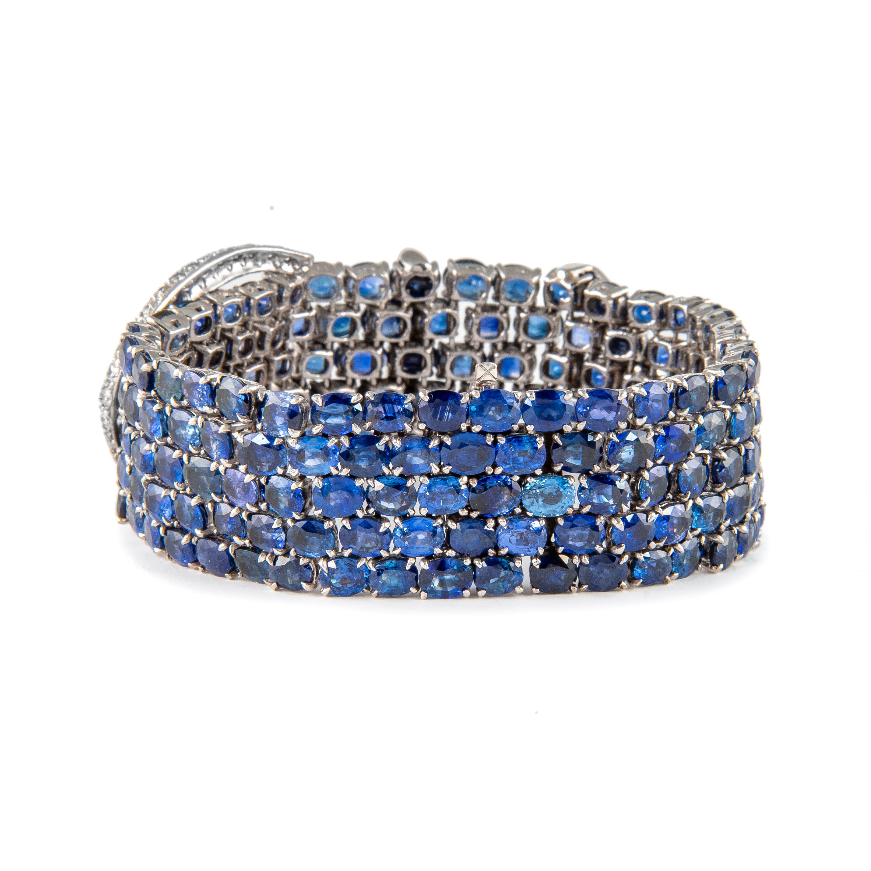 Armband aus Weißgold mit Diamantschnalle, ca. 57,50 Karat Saphir & Diamant (Retro)
