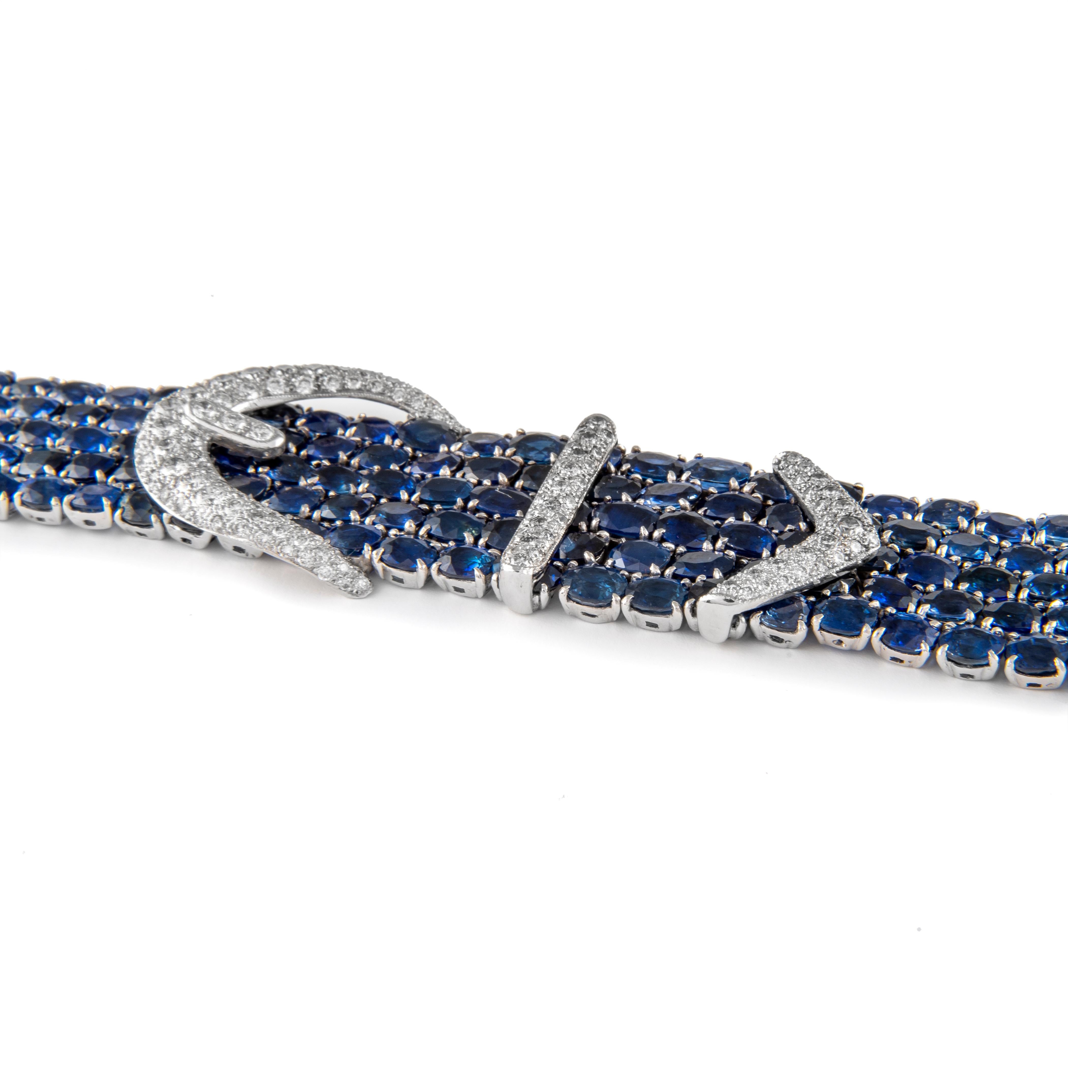 Armband aus Weißgold mit Diamantschnalle, ca. 57,50 Karat Saphir & Diamant (Ovalschliff)