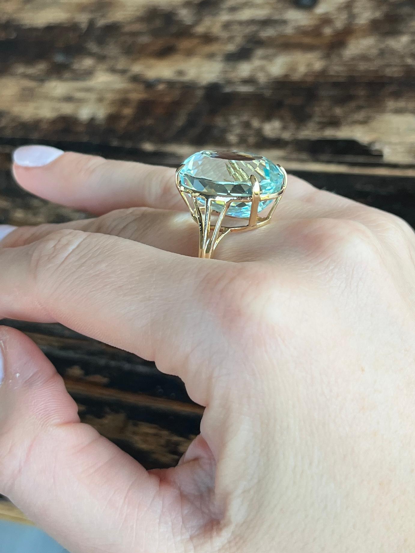 Anillo de cóctel Vintage Aqua de oro de 14 quilates en Bueno estado para la venta en Chipping Campden, GB