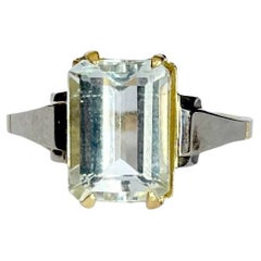 Vintage Aqua and 18 Carat Gold Solitaire Ring