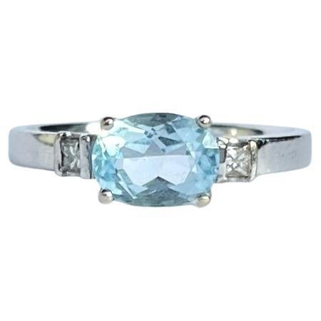 Vintage Aqua and 18 Carat White Gold Solitaire Ring For Sale