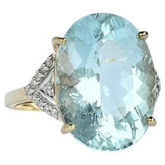 Vintage Aqua and Diamond 18 Carat Gold and Platinum Cocktail Ring