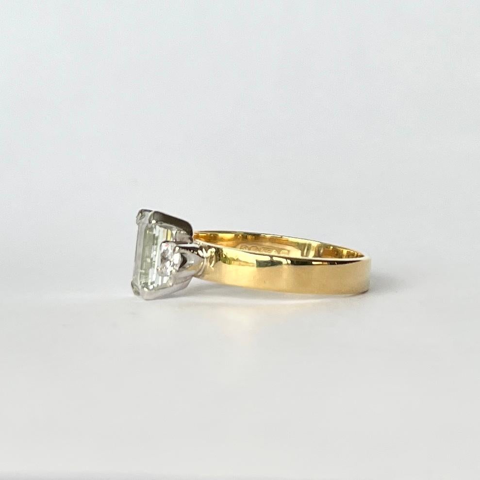 18 Karat Gold Solitär-Ring mit Aquamarin und Diamant Damen im Angebot