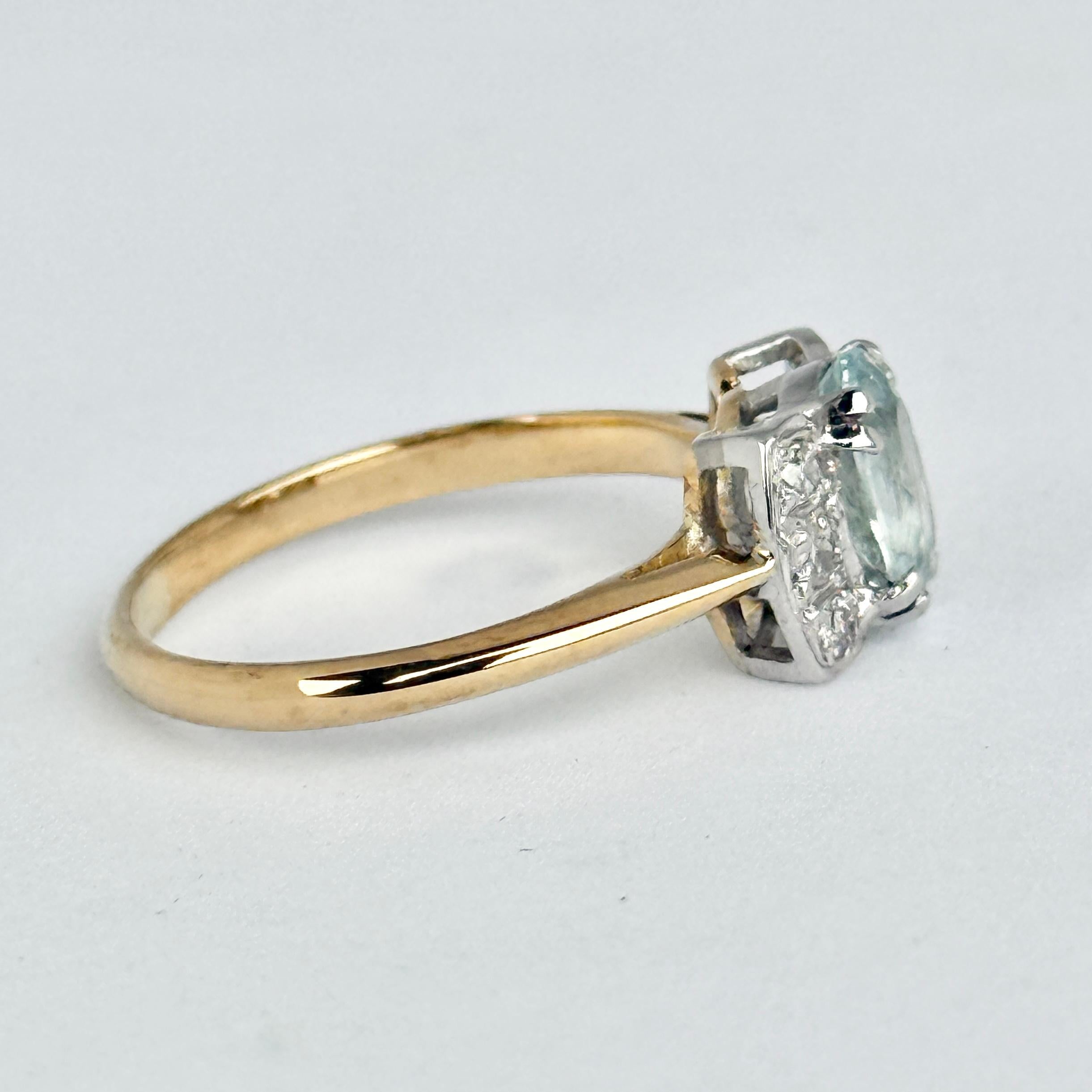 18 Karat Gold Solitär-Ring mit Aquamarin und Diamant Damen im Angebot