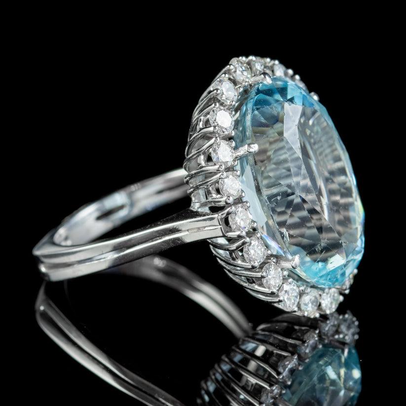 Art Deco Vintage Aquamarine Cocktail Ring in 14ct White Gold, 13ct Aqua, 1.60ct Diamond For Sale