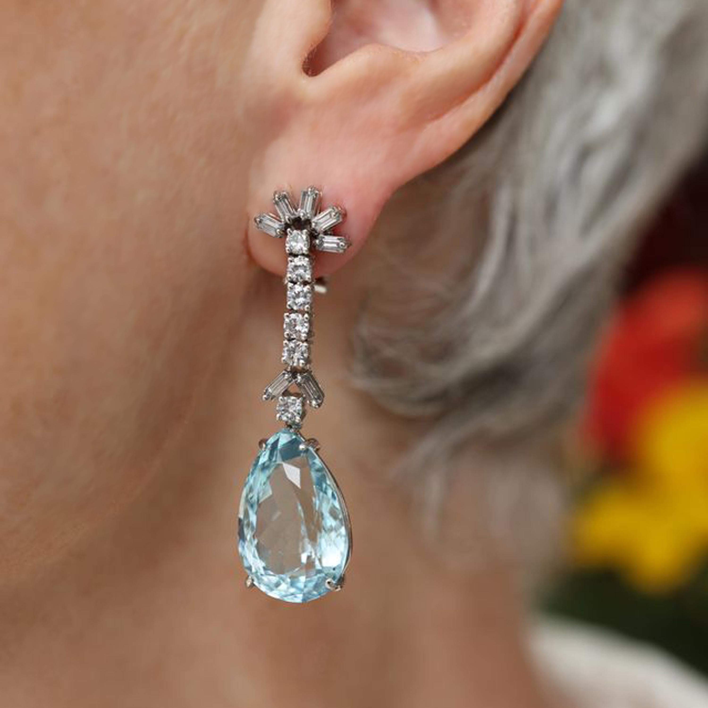 Tropfenohrringe aus Aquamarin, Diamant und Weißgold, um 1960 im Angebot 1