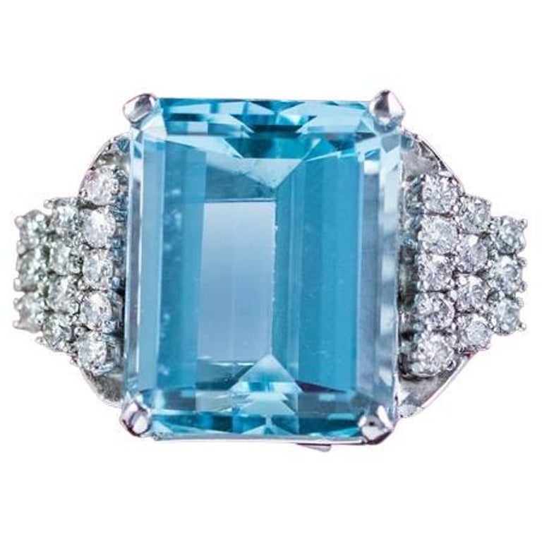 Bague Cocktail Vintage Or Rose 18k Avec Aigue-marine Incolore – Sertie Griffes