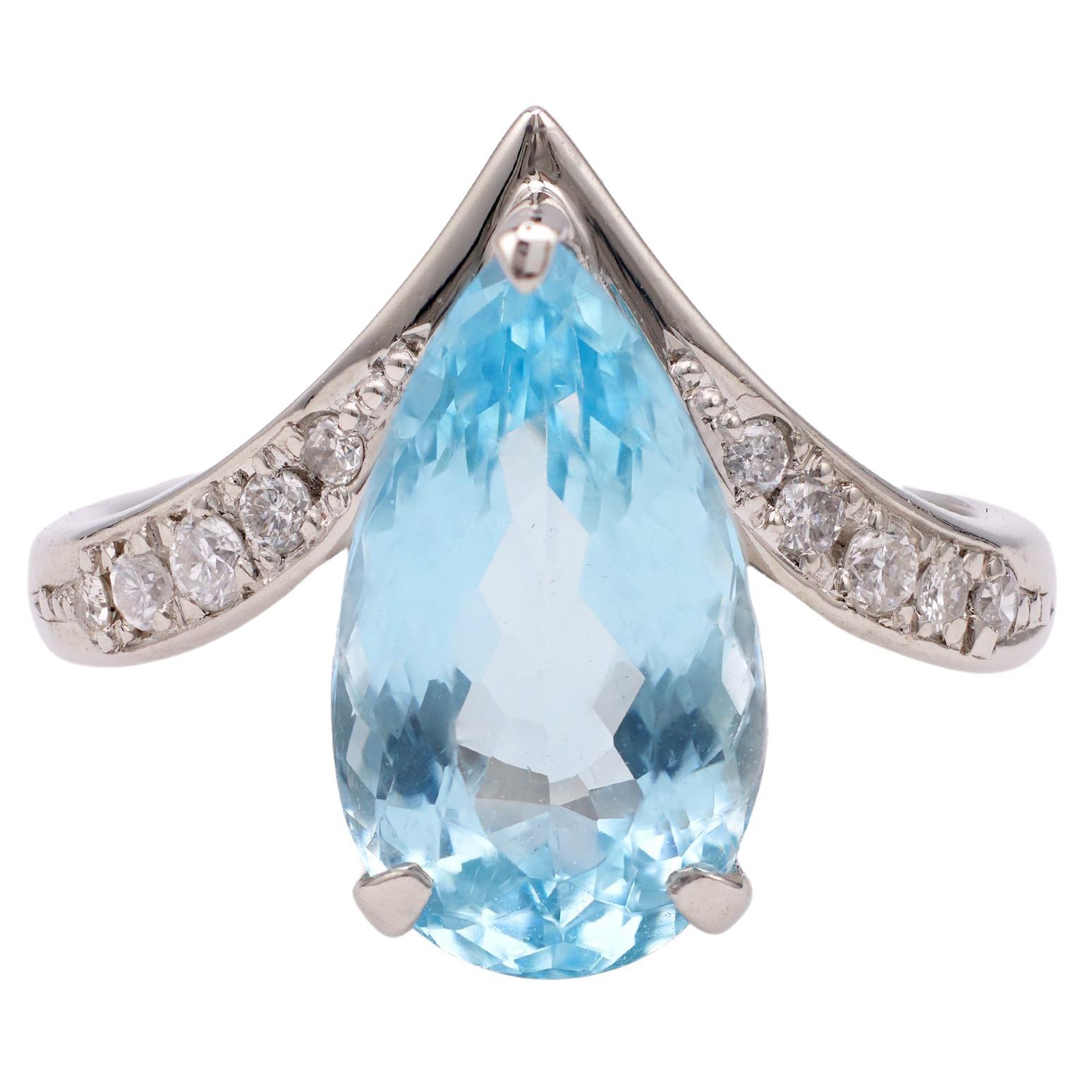 Vintage Aquamarine Diamond Platinum Ring For Sale