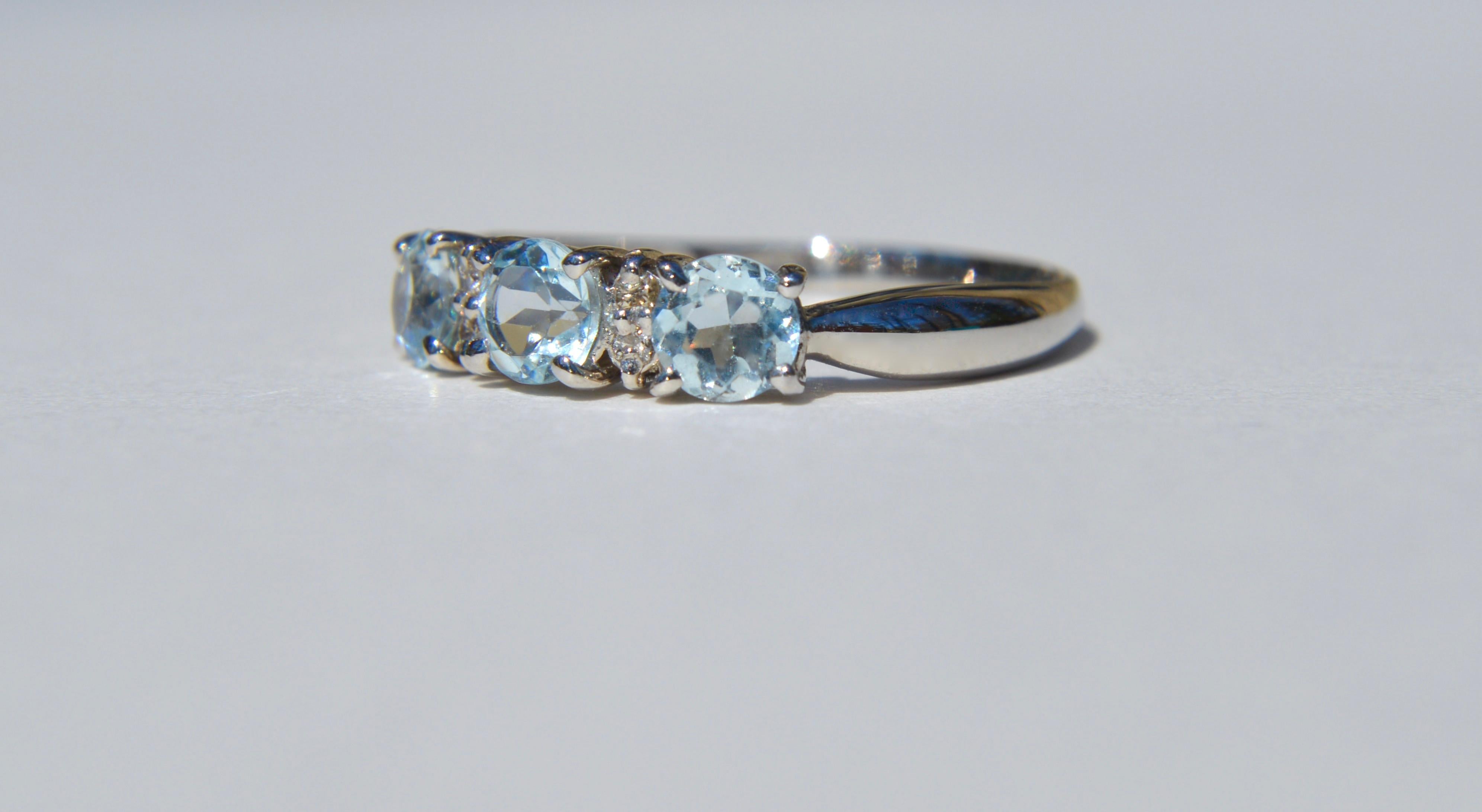 Modernist Vintage Aquamarine Diamond Platinum Trinity Ring For Sale