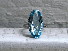 Vintage Aquamarine Solitaire Ring Engagement Ring in Platinum, 10.00 Carat