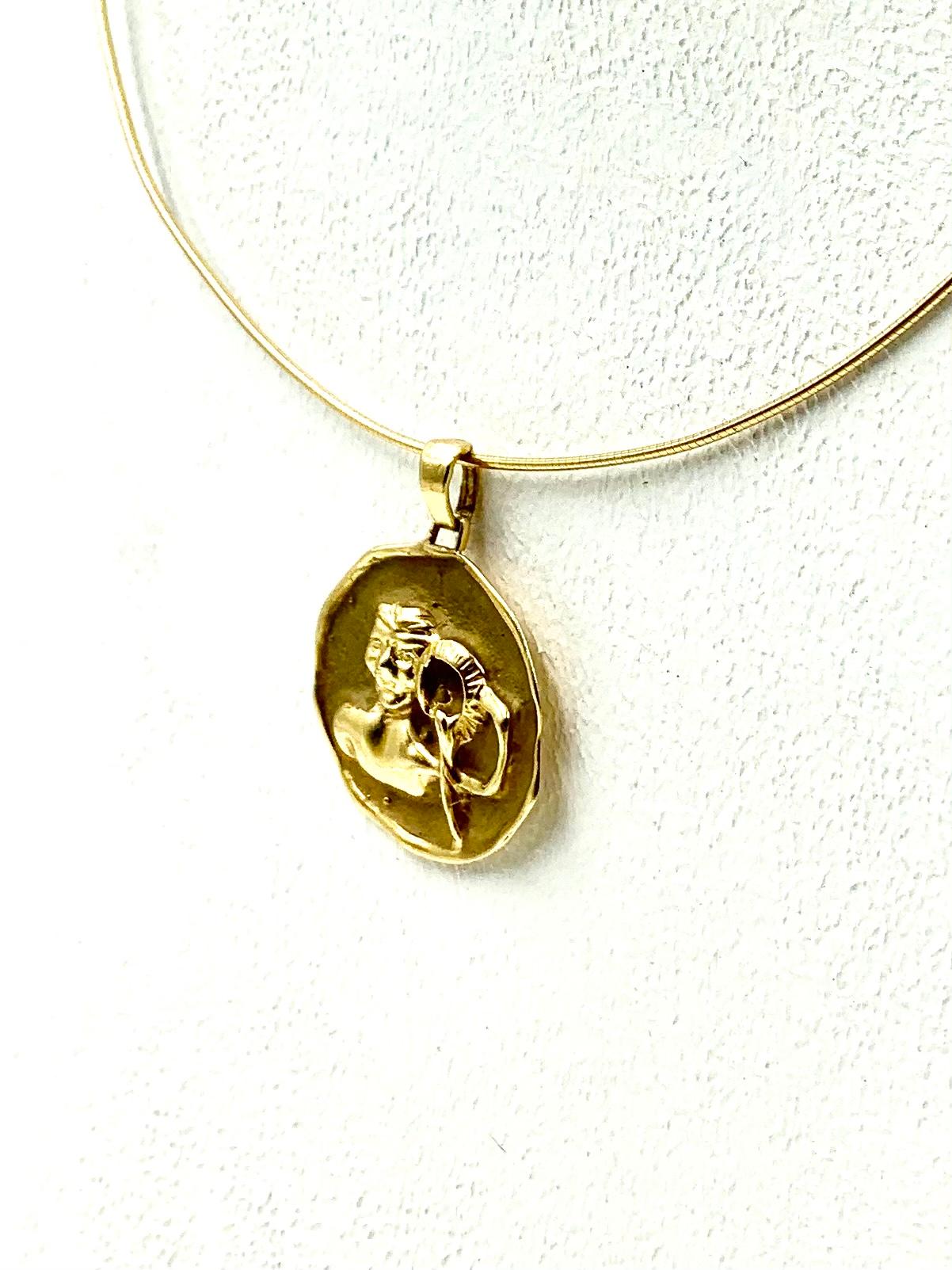 gold aquarius pendant
