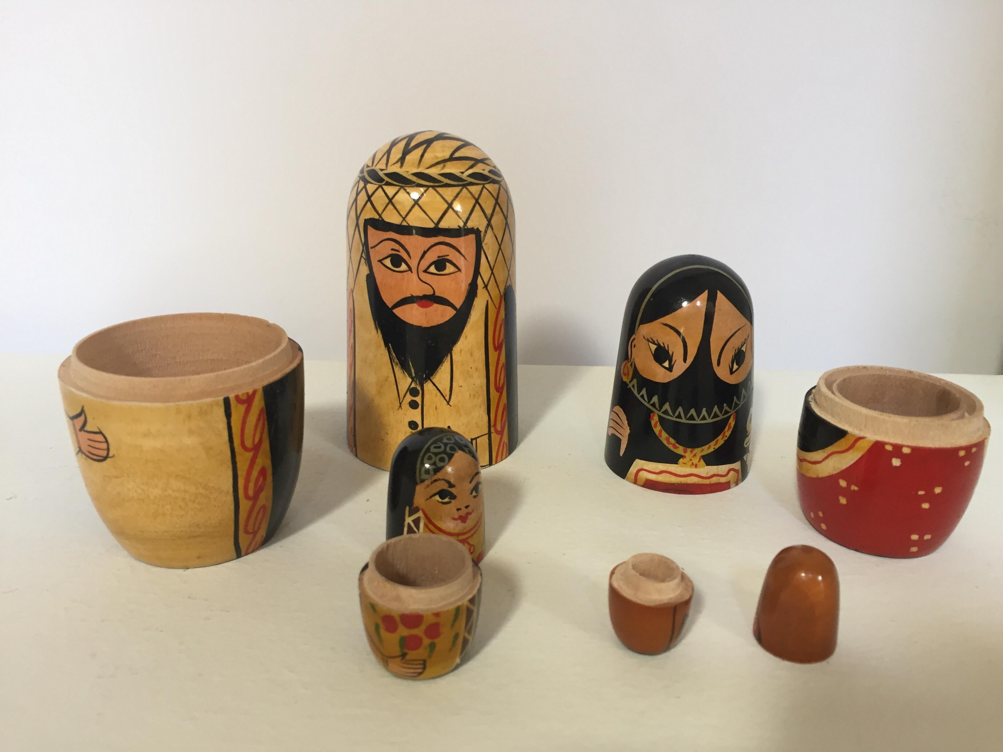 nesting en arabe