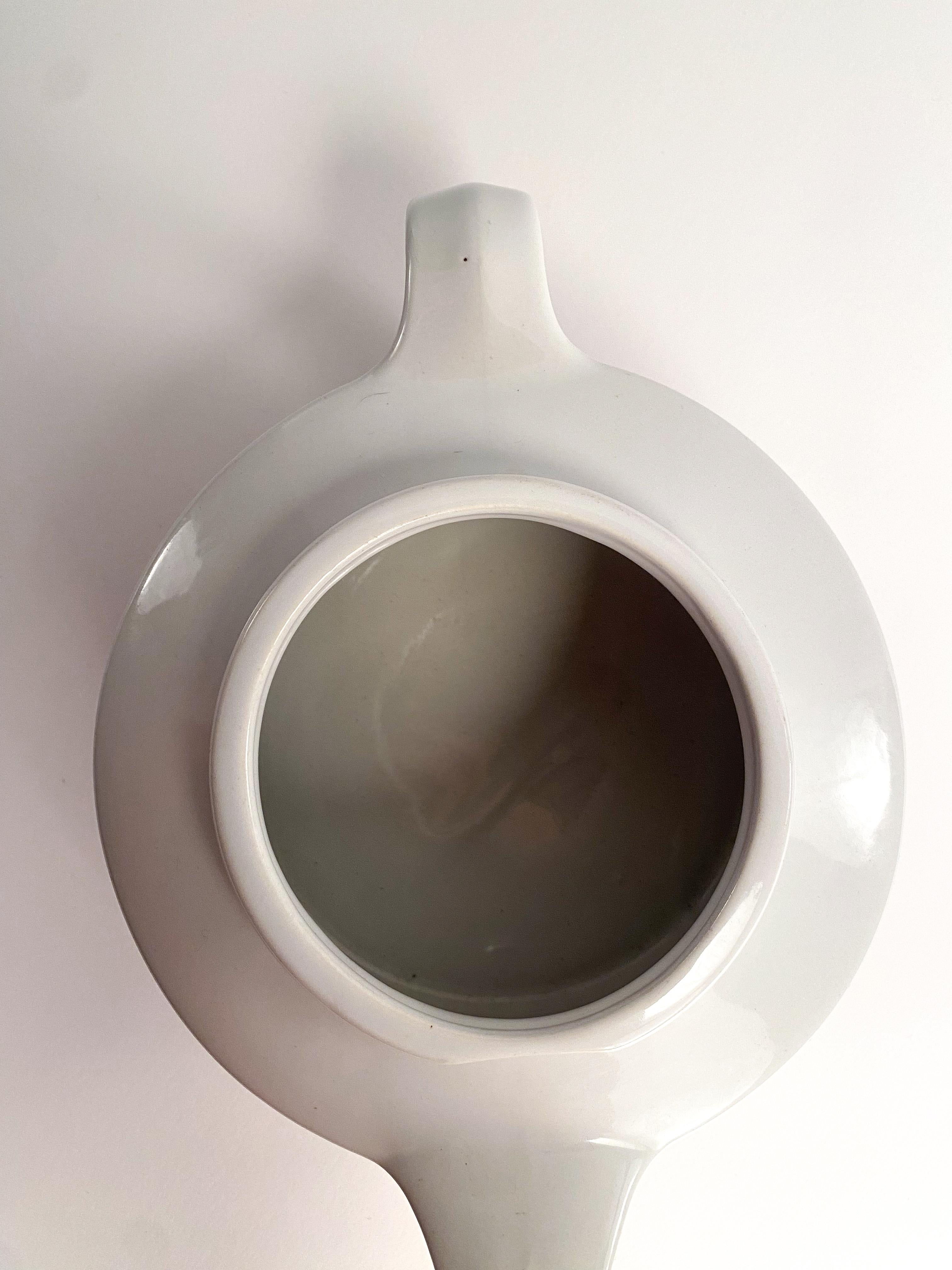 Mid-20th Century Vintage Arabia Tea Pot by Ulla Procope For Sale