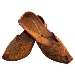 Vintage Arabian Mughal Leather Shoes with Gold Embroidered Curled Toe