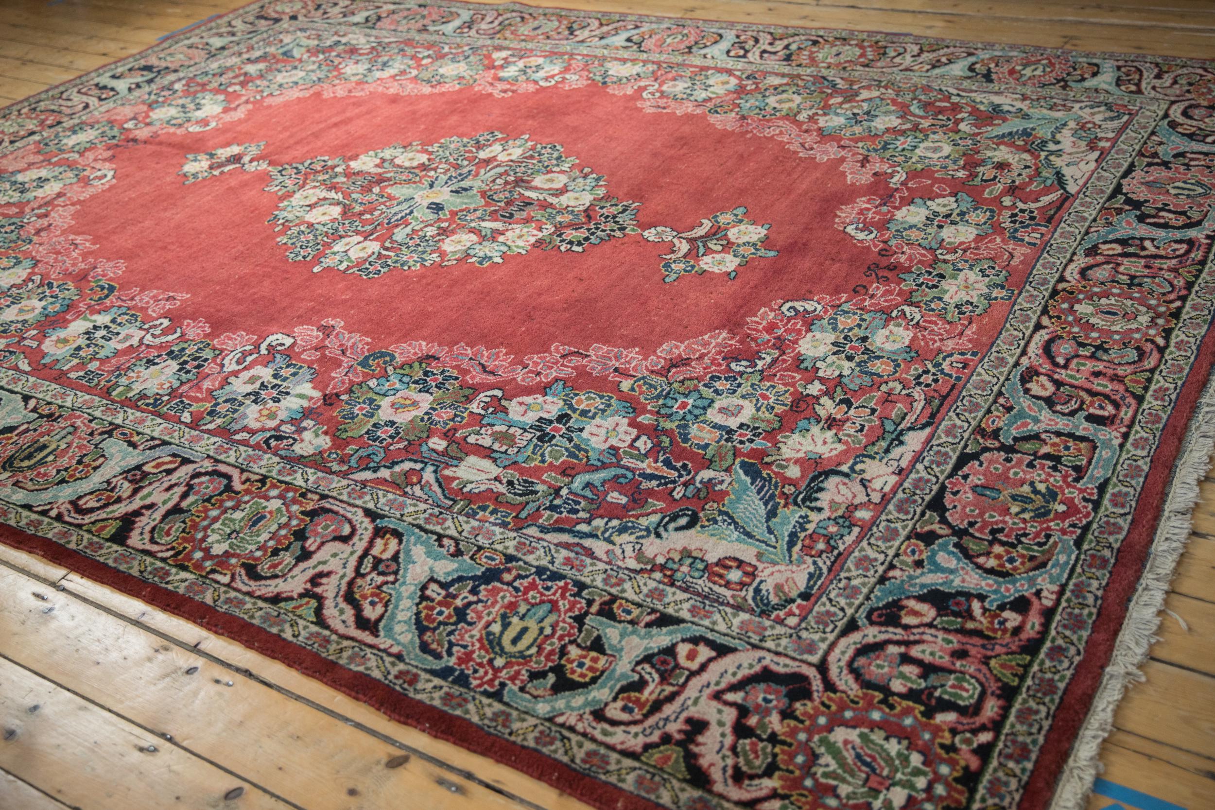 Vintage Arak Carpet For Sale 2