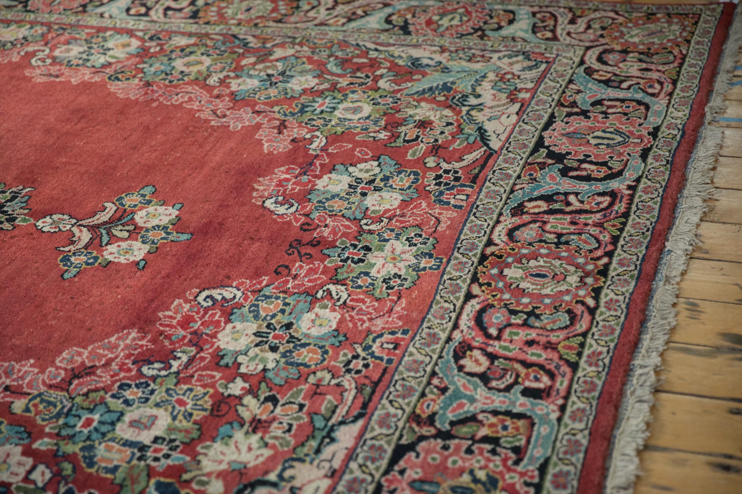Vintage Arak Carpet For Sale 3