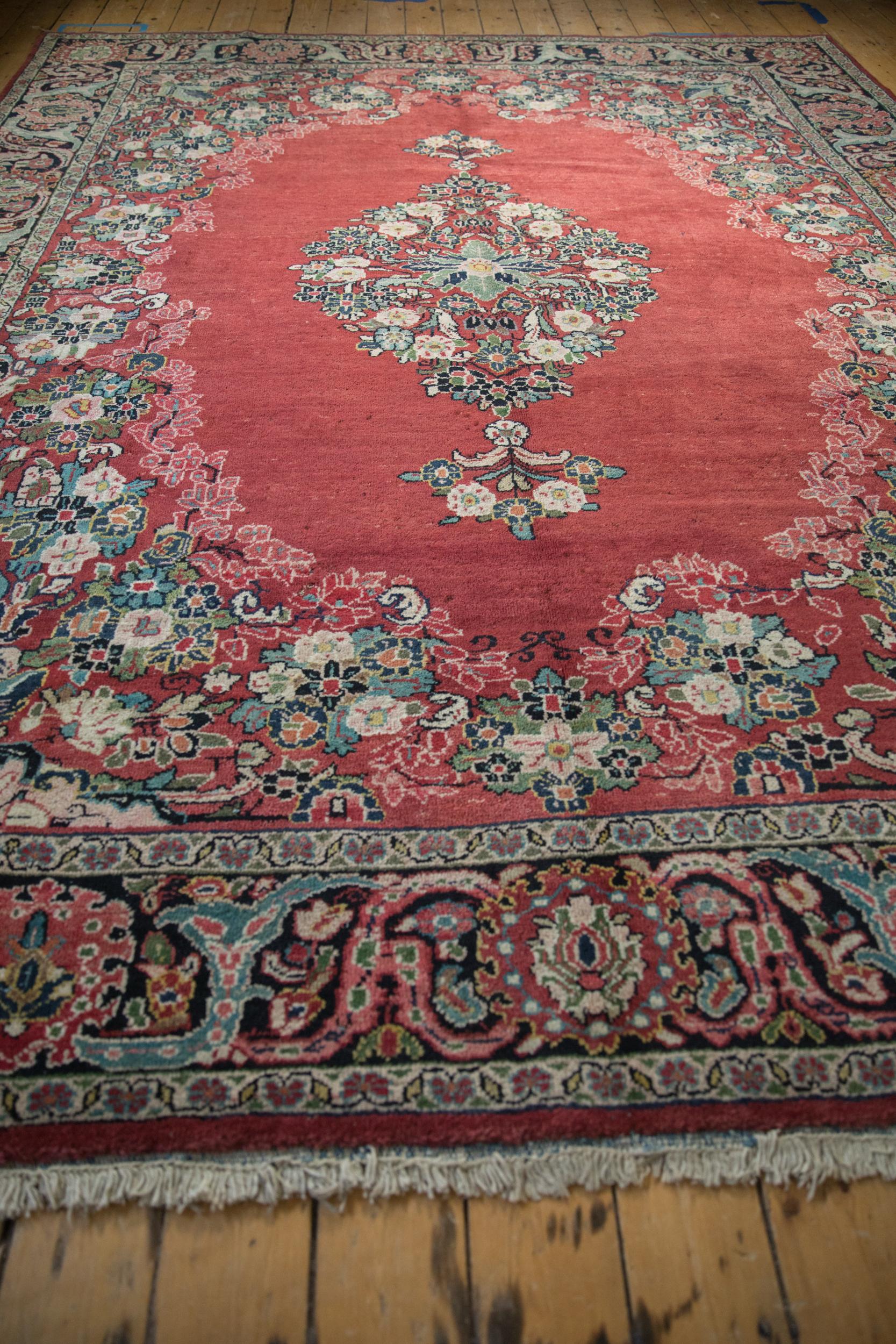 Vintage Arak Carpet For Sale 4