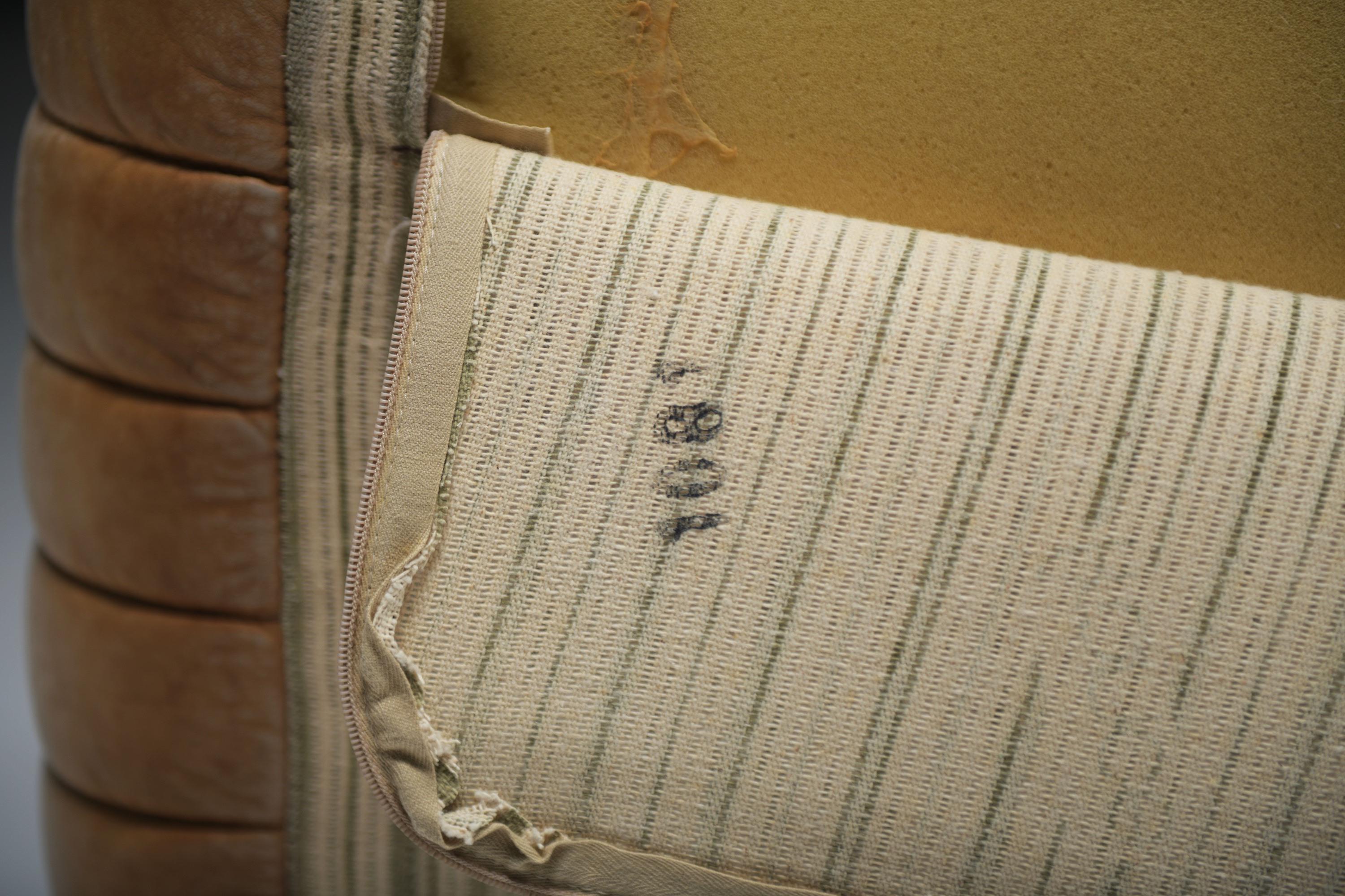 Aralia '1981' d'epoca in pelle originale di Michel Ducaroy per Ligne Roset in vendita 6